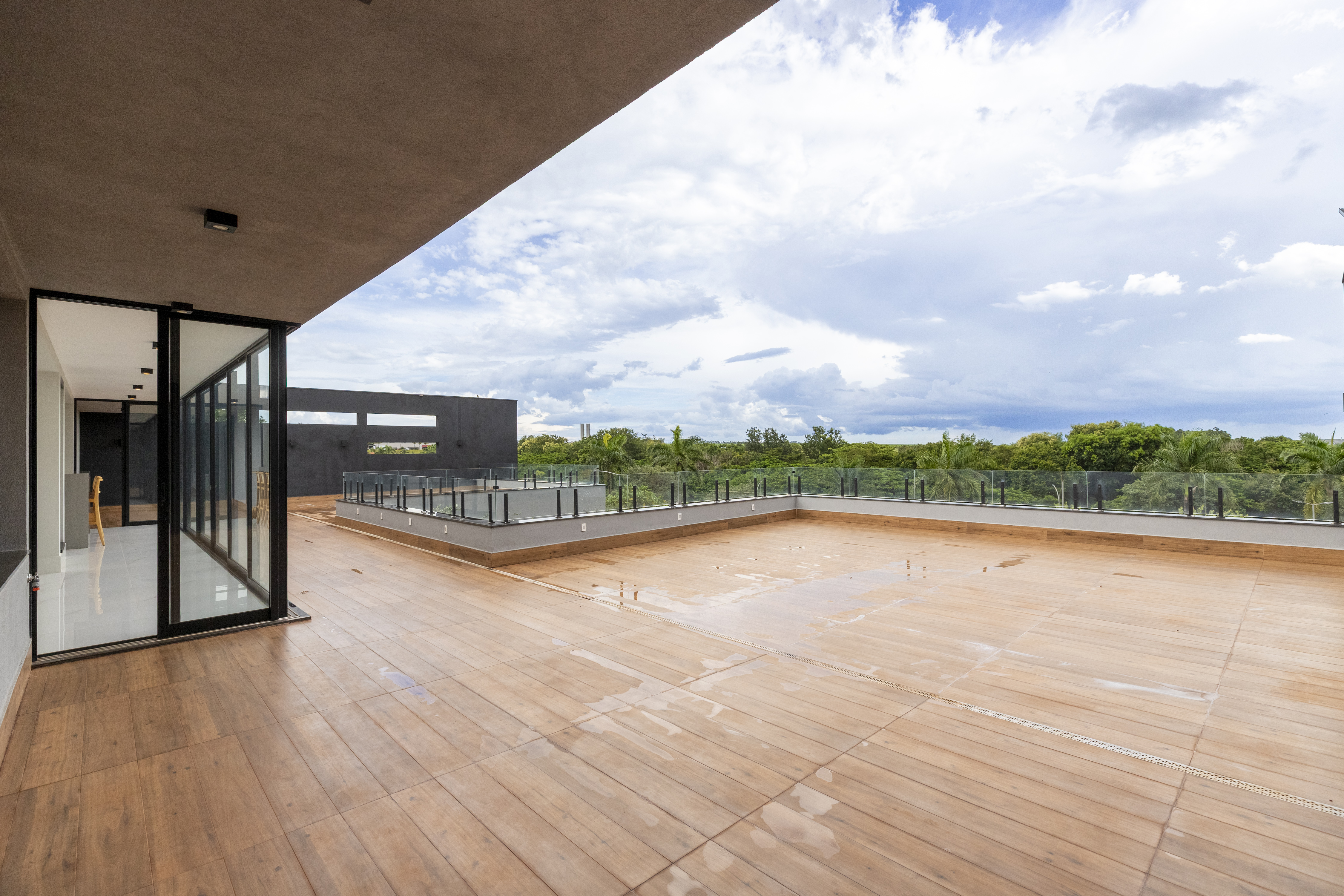 Casa &agrave; Venda Condominio Residencial Fazenda Santa Maria, 812m&sup2;, 3 Su&iacute;tes, Cravinhos/SP Rua Magnolias  CRAVINHOS - 