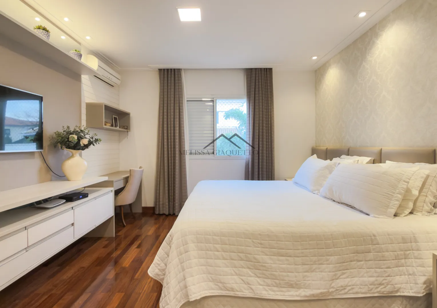 Tambor&eacute; 7 - Casa Alto Padr&atilde;o  - - 
