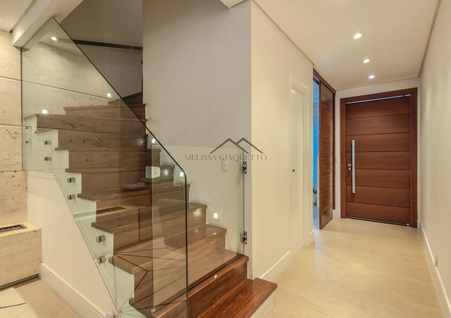 Tambor&eacute; 7 - Casa Alto Padr&atilde;o  - - 
