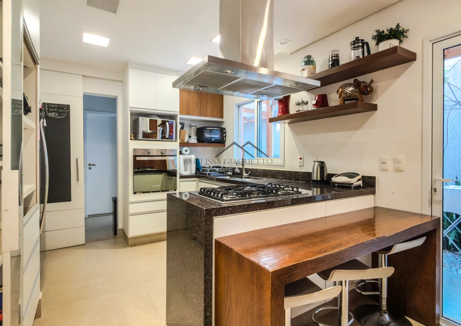 Tambor&eacute; 7 - Casa Alto Padr&atilde;o  - - 