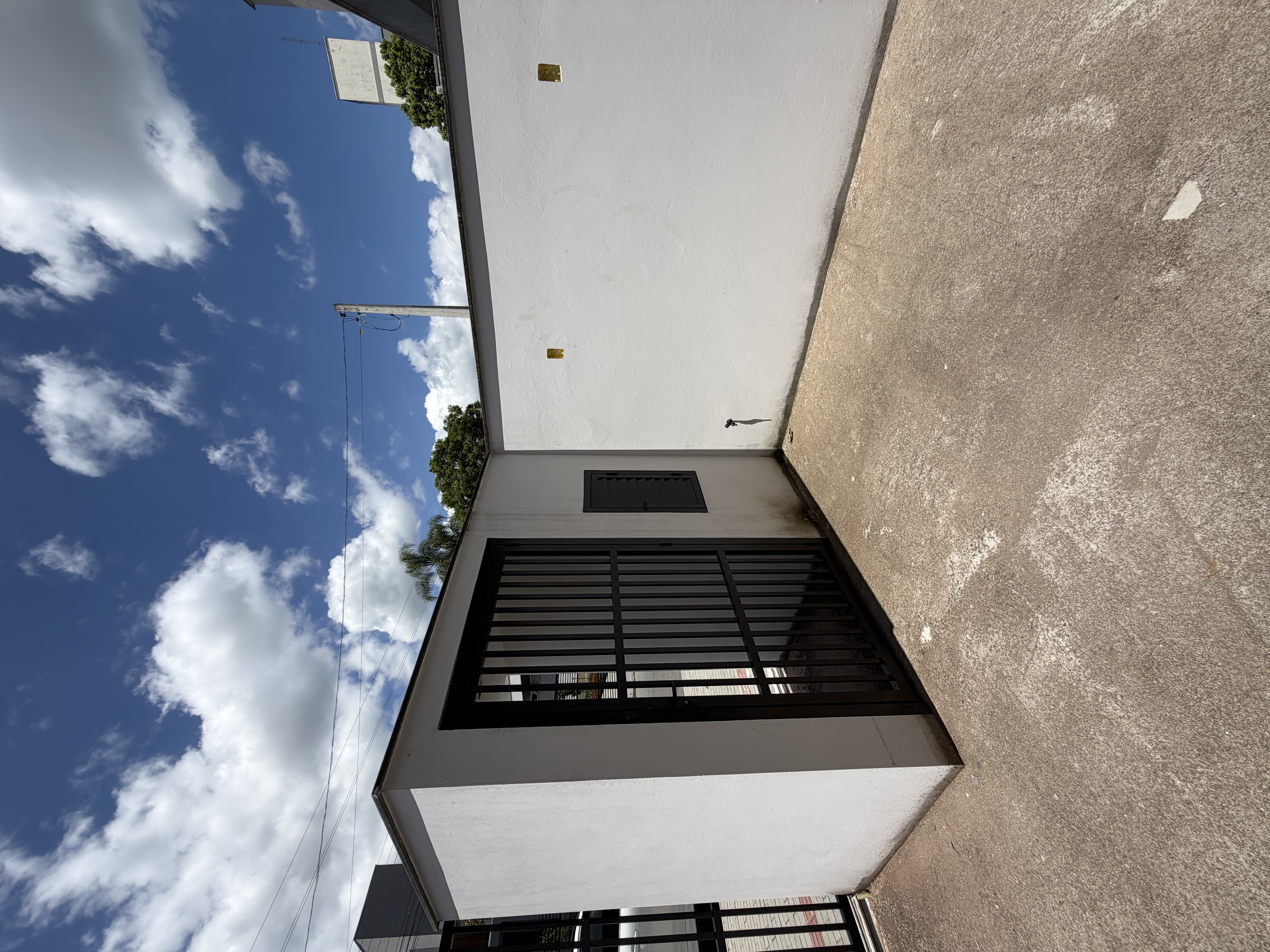 Casa Nova em Timb&oacute;, 4 dormit&oacute;rios sendo 2 su&iacute;tes, lareira, 2 vagas garagem!  Timbó - 