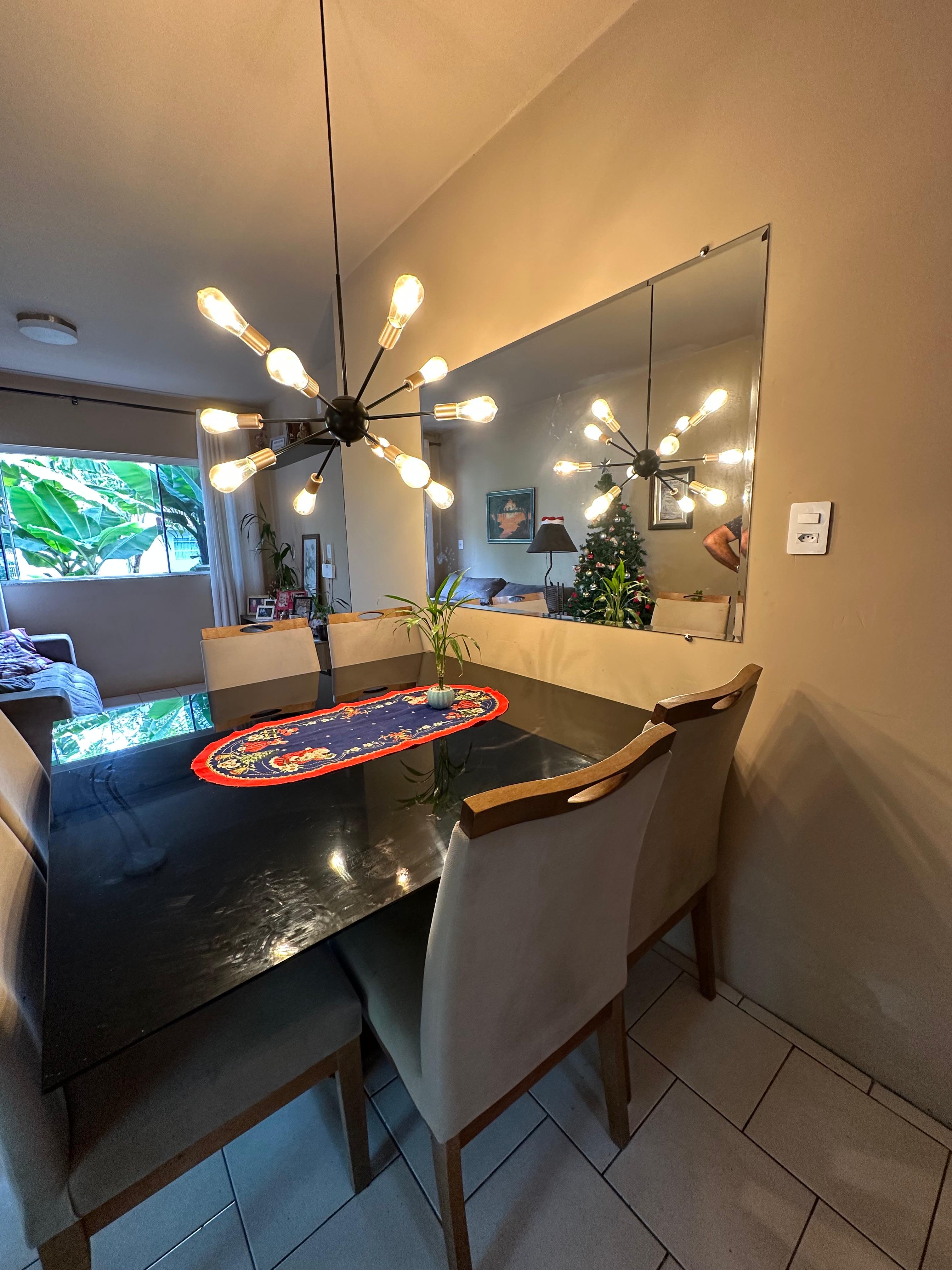 Casa em Timb&oacute; com 3 dormit&oacute;rios e 2 banheiros. Possui galp&atilde;o nos fundos  Timbó - 