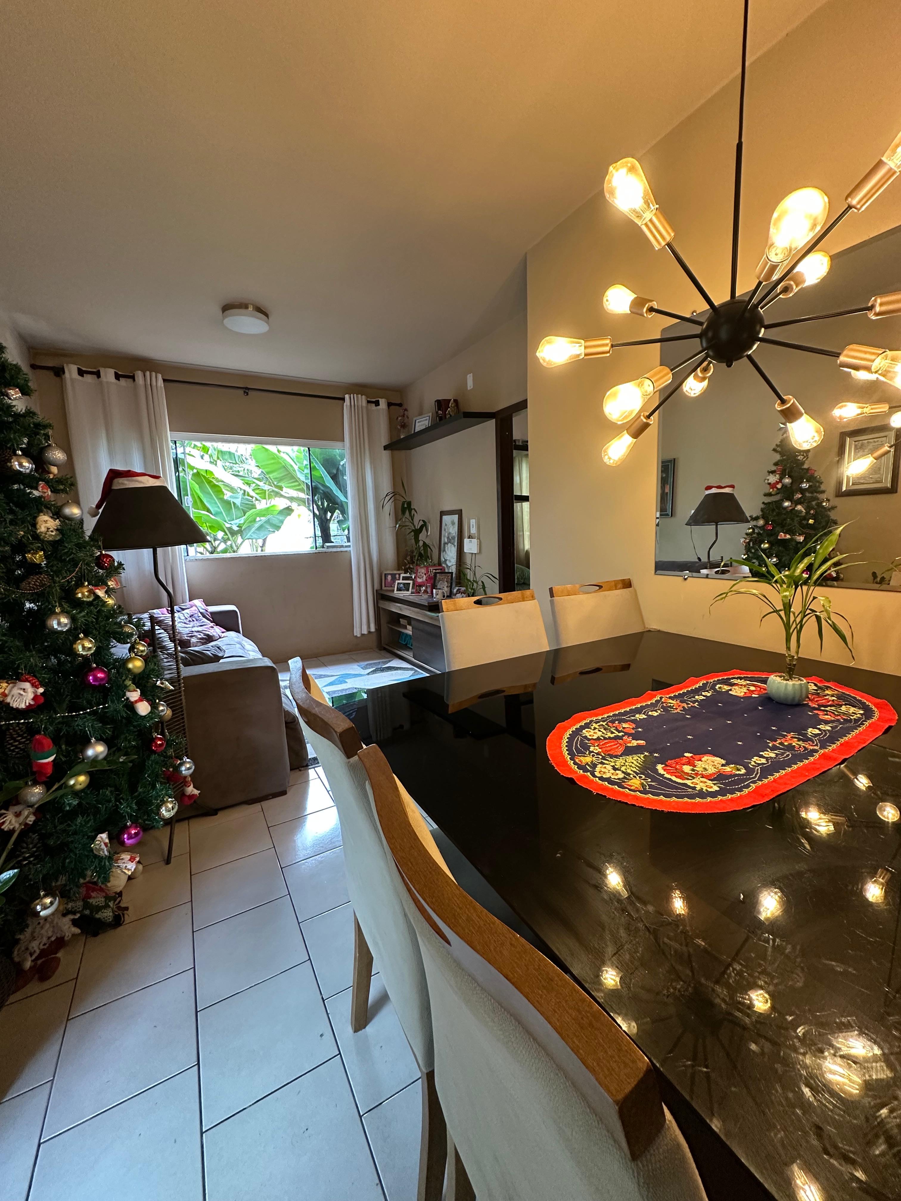 Casa em Timb&oacute; com 3 dormit&oacute;rios e 2 banheiros. Possui galp&atilde;o nos fundos  Timbó - 