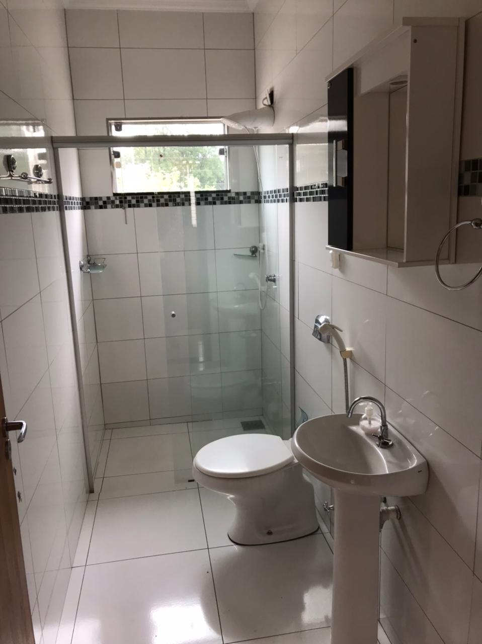 Casa de Esquina com Piscina No Ip&ecirc; Rua João Camilo dos Santos SANTA CRUZ DO RIO PARDO - 