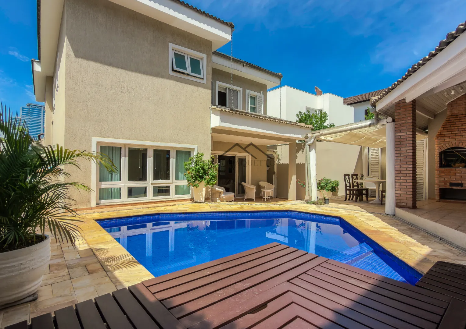 Alpha 3 - Casa Alto Padr&atilde;o  - - 