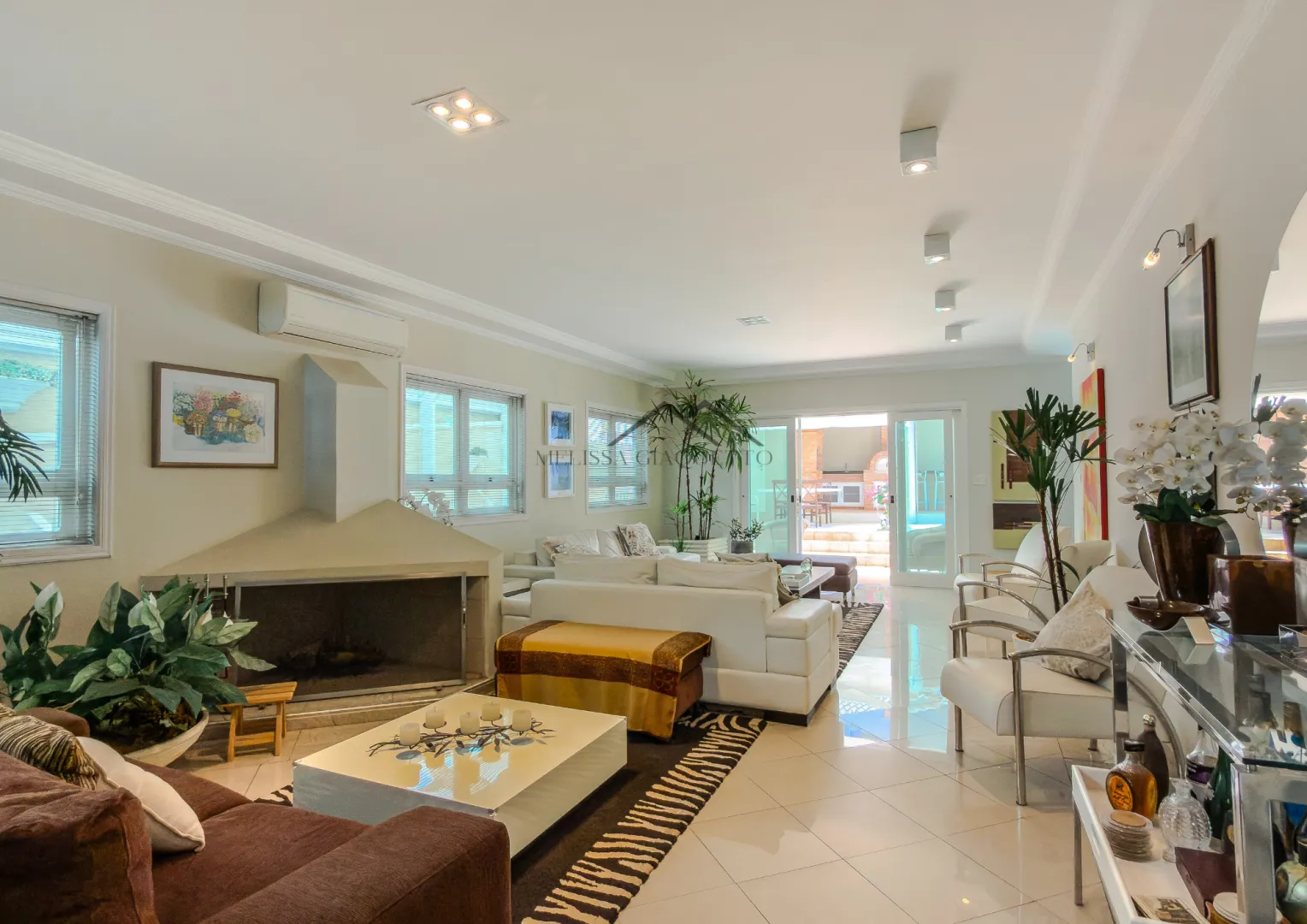 Alpha 3 - Casa Alto Padr&atilde;o  - - 