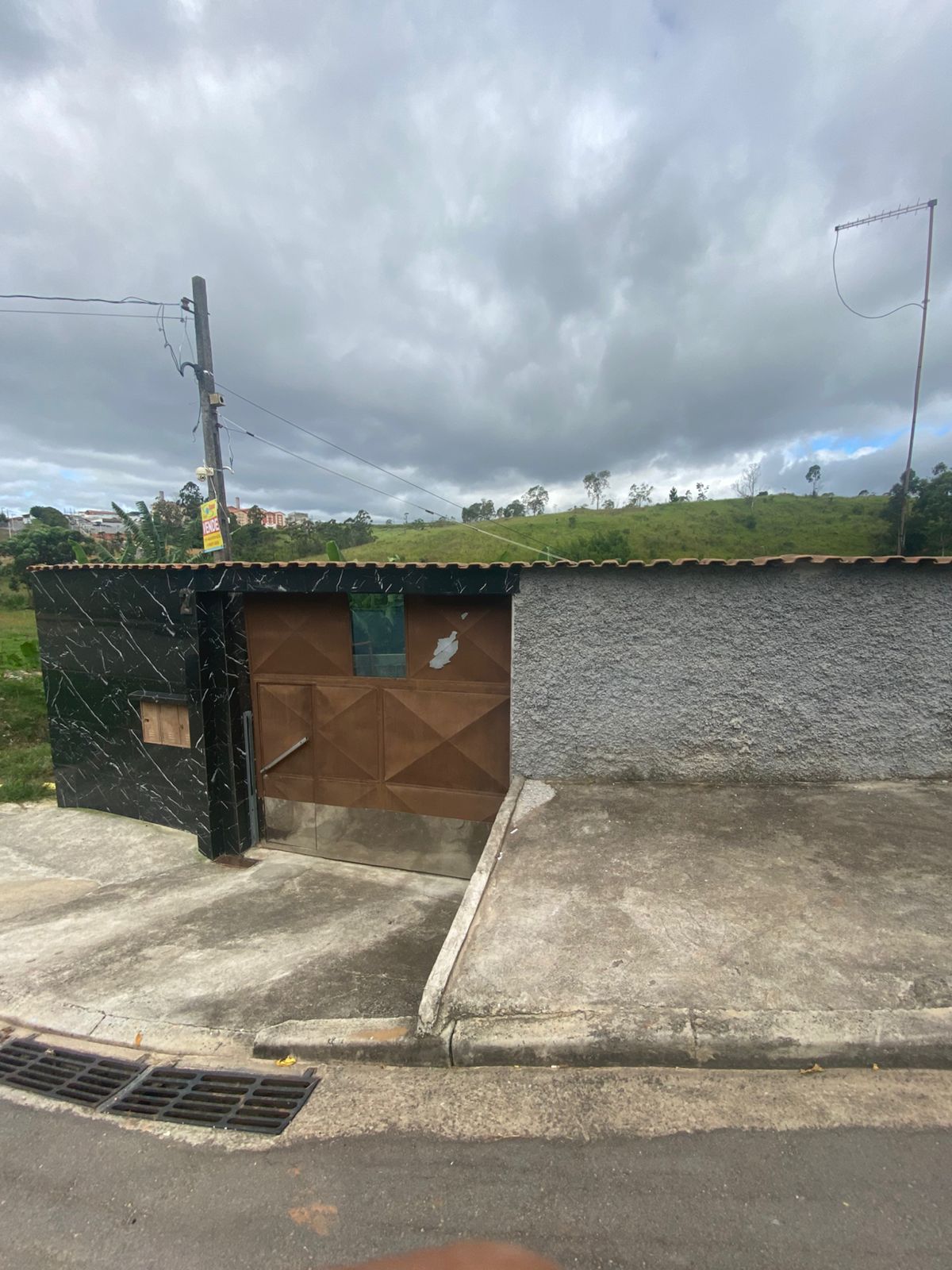 Casa 2 dormit&oacute;rios- Jardim Layr  Mogi das Cruzes - 