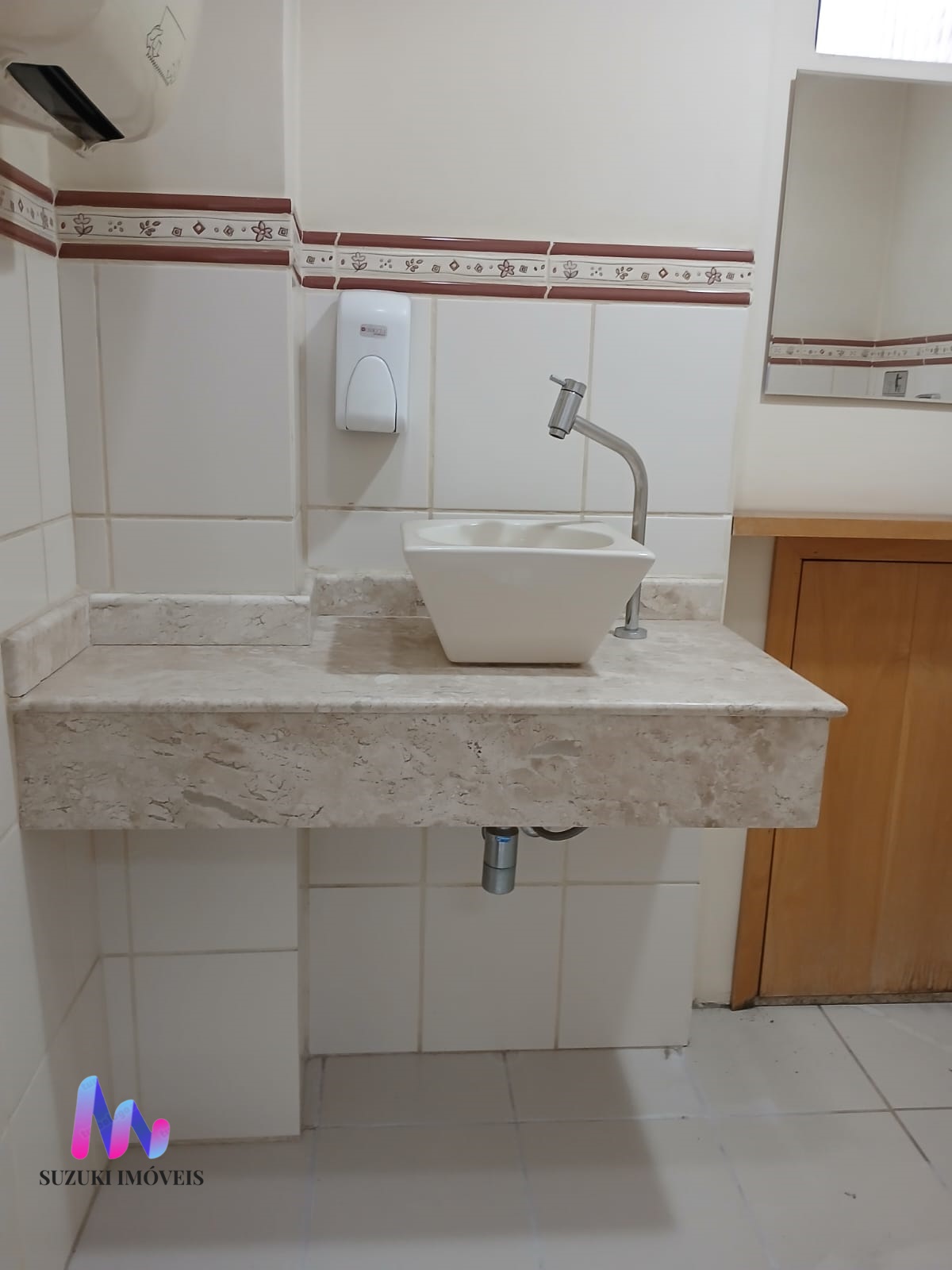 Sala Comercial Loca&ccedil;&atilde;o &ndash; 131 m&sup2; | lado Shopping P&aacute;tio Paulista Rua Cincinato Braga São Paulo - 