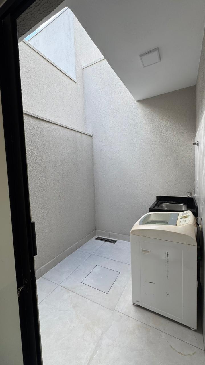 Casa Nova no Jardim Mirian Rua Antonio Celso Campideli Oliveira SANTA CRUZ DO RIO PARDO - 