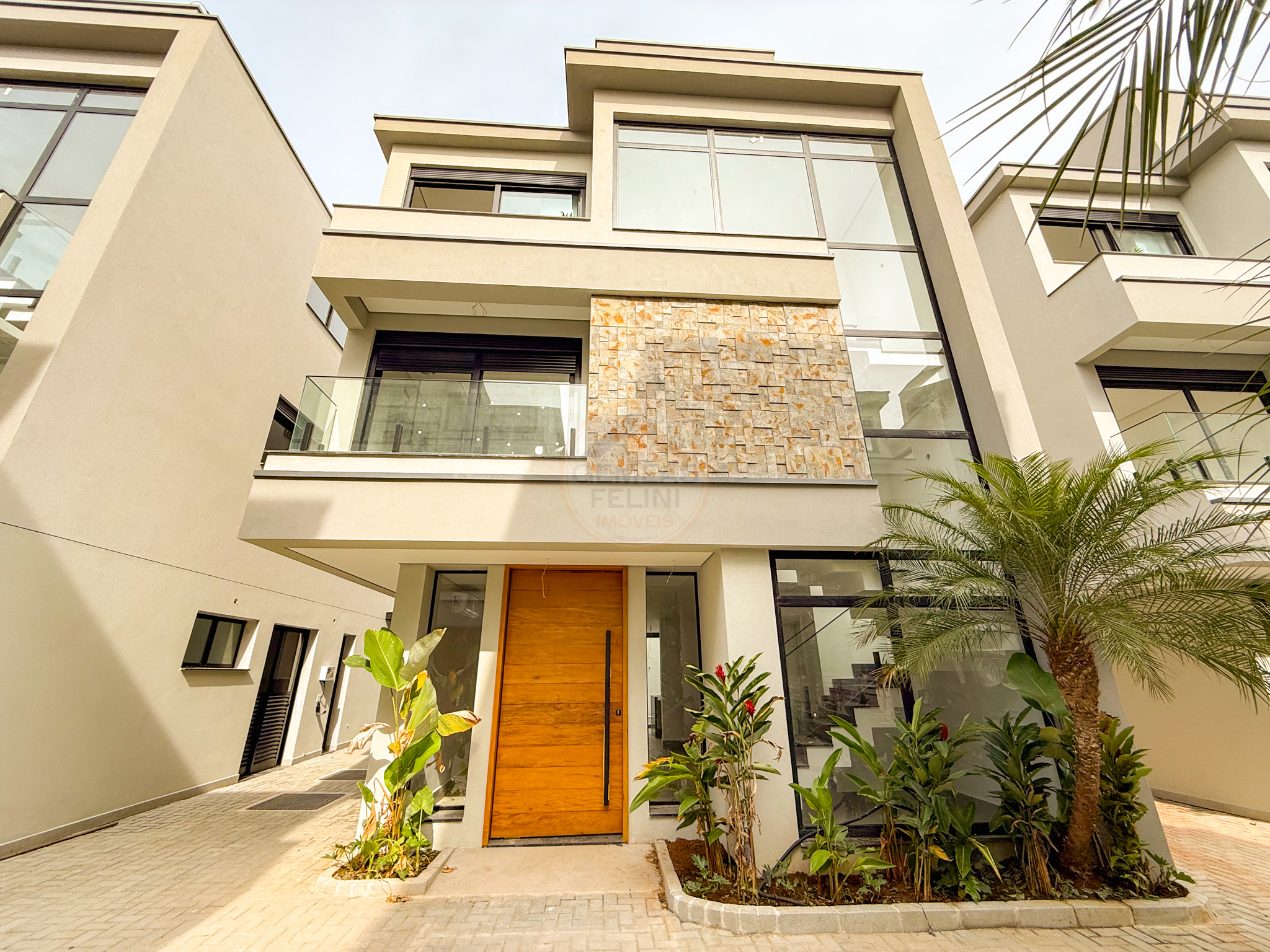 Viva Juquehy com Estilo: Casa Exclusiva Inspirada em Capri, a Passos do Mar - LOCA&Ccedil;&Atilde;O  São Sebastião - 