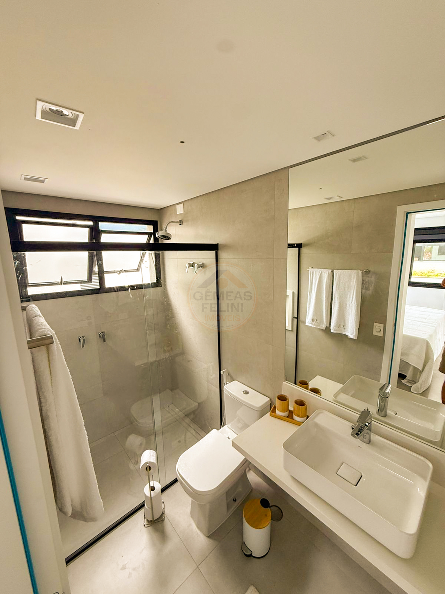 Viva Juquehy com Estilo: Casa Exclusiva Inspirada em Capri, a Passos do Mar - LOCA&Ccedil;&Atilde;O  São Sebastião - 