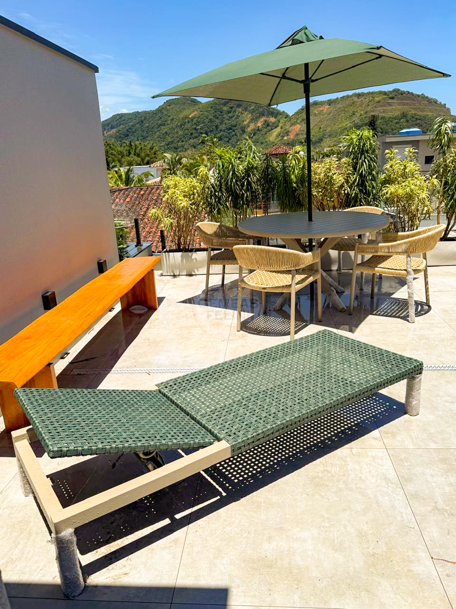 Viva Juquehy com Estilo: Casa Exclusiva Inspirada em Capri, a Passos do Mar - LOCA&Ccedil;&Atilde;O  São Sebastião - 