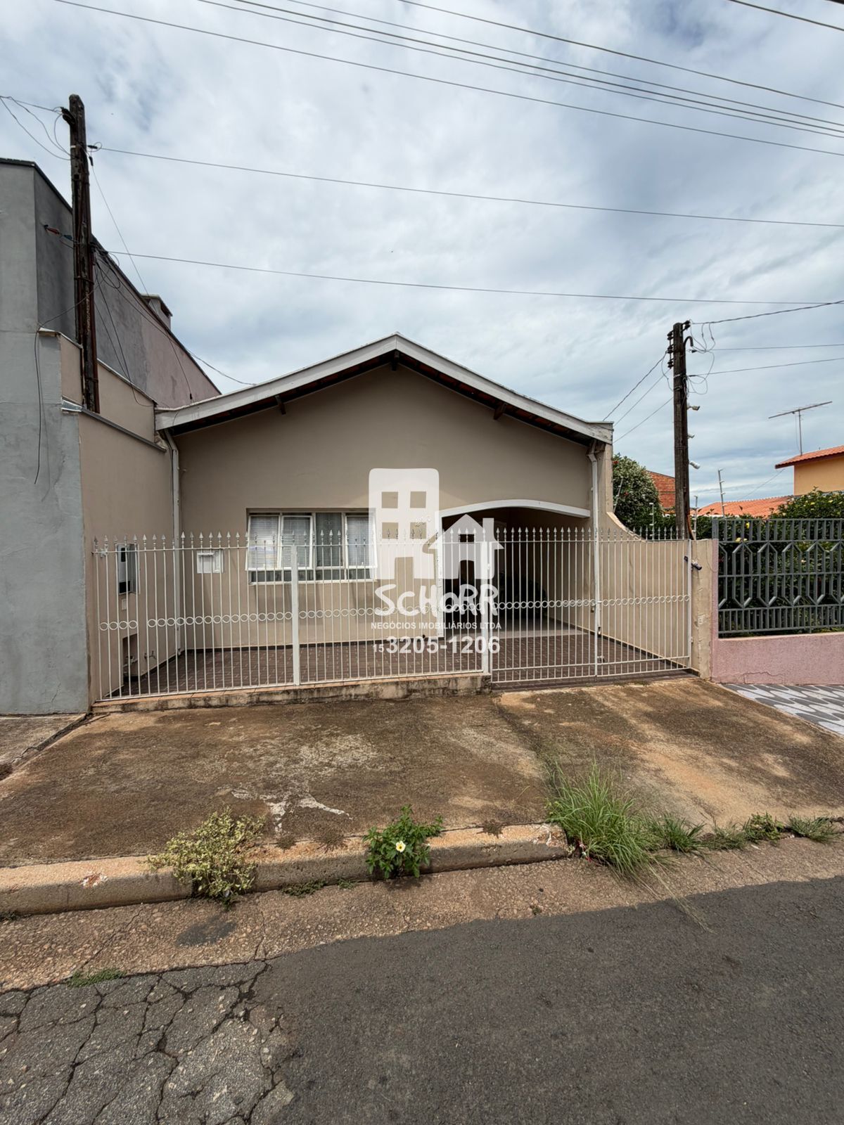 🏡 Casa &agrave; Venda no Bairro Valinho &ndash; Excelente Localiza&ccedil;&atilde;o!  Tatuí - 