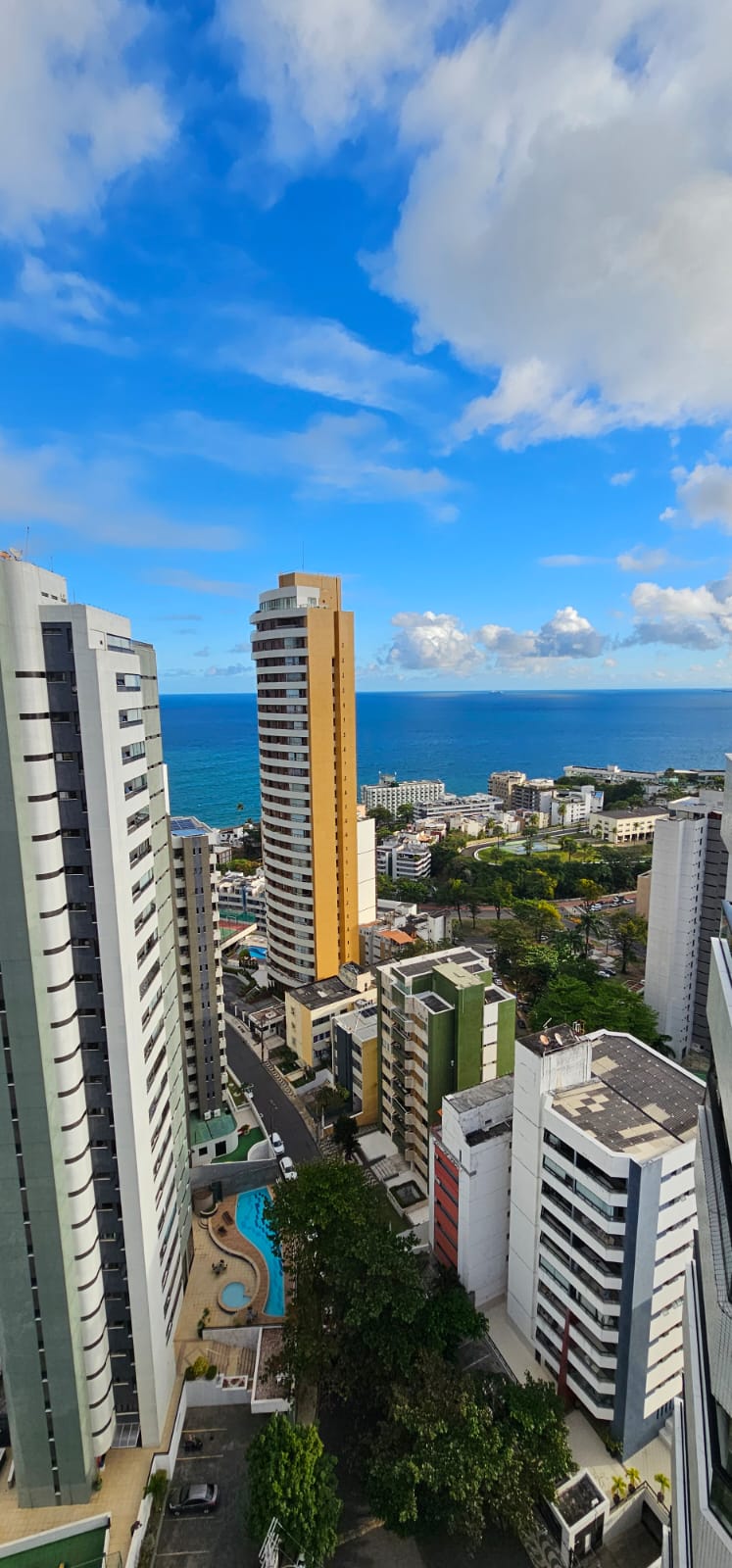 APARTAMENTO ALTO PADR&Atilde;O 4 QUARTOS 3 SU&Iacute;TES VARANDAS NASCENTE VISTA MAR &Agrave; VENDA EM ONDINA! Rua Professor João Mendonça Salvador - 