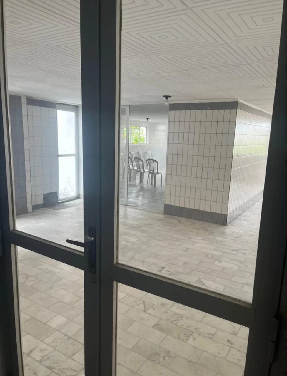 APARTAMENTO 2 QUARTOS SU&Iacute;TE DEPEND&Ecirc;NCIA GARAGEM ACADEMIA ELEVADOR PORTARIA &Agrave; VENDA BROTAS Boa Vista Salvador - 