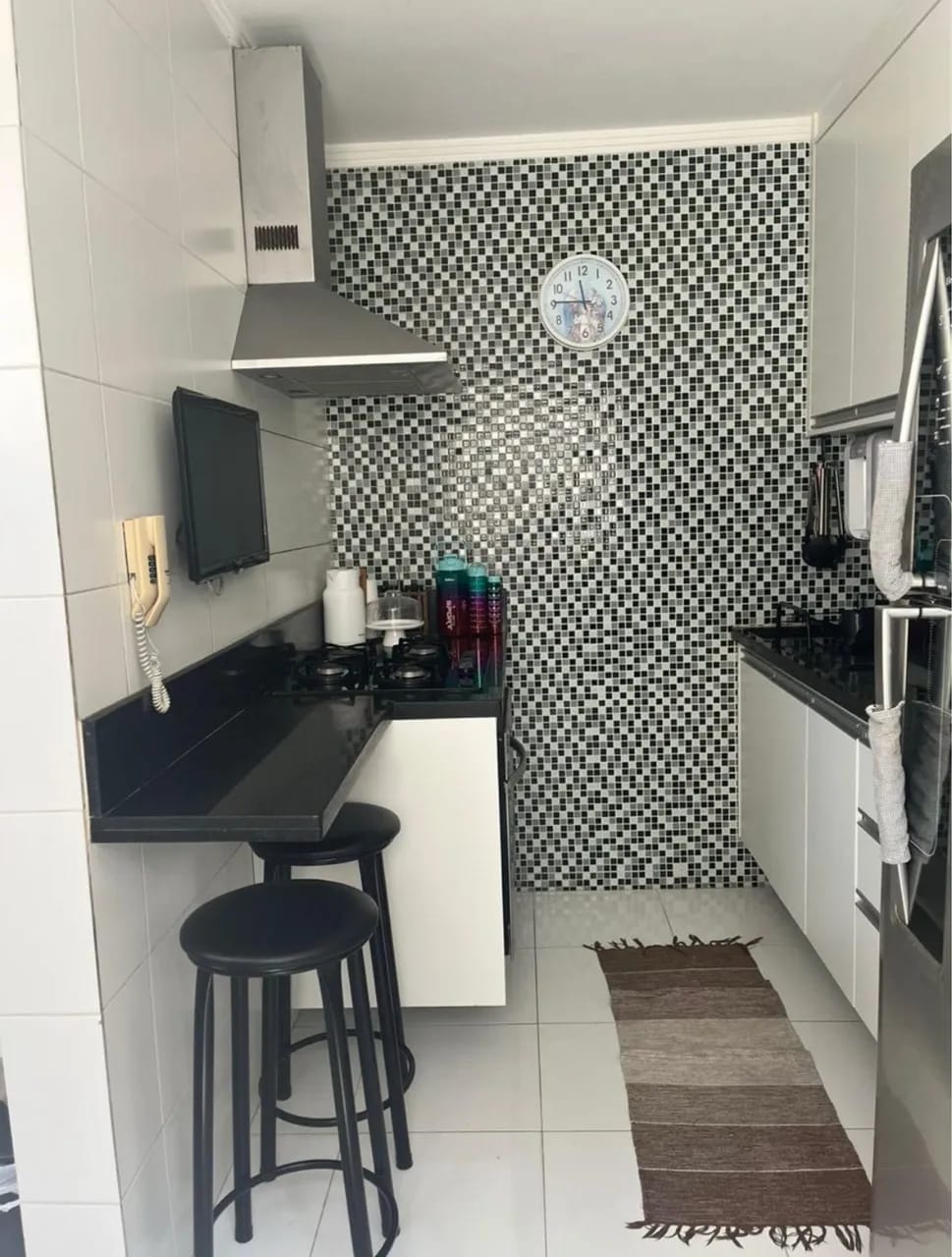 APARTAMENTO 2 QUARTOS SU&Iacute;TE DEPEND&Ecirc;NCIA GARAGEM ACADEMIA ELEVADOR PORTARIA &Agrave; VENDA BROTAS Boa Vista Salvador - 