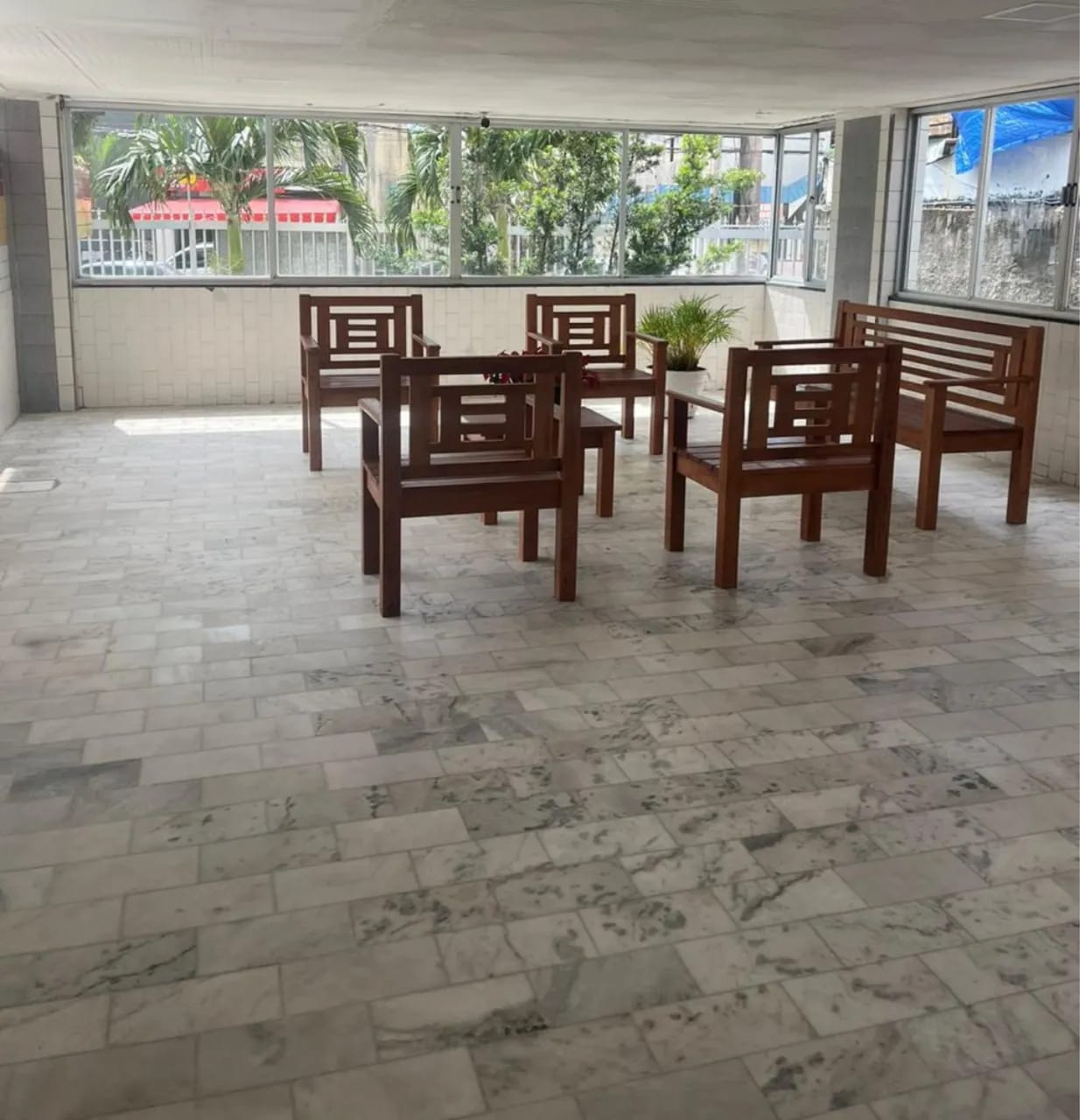 APARTAMENTO 2 QUARTOS SU&Iacute;TE DEPEND&Ecirc;NCIA GARAGEM ACADEMIA ELEVADOR PORTARIA &Agrave; VENDA BROTAS Boa Vista Salvador - 