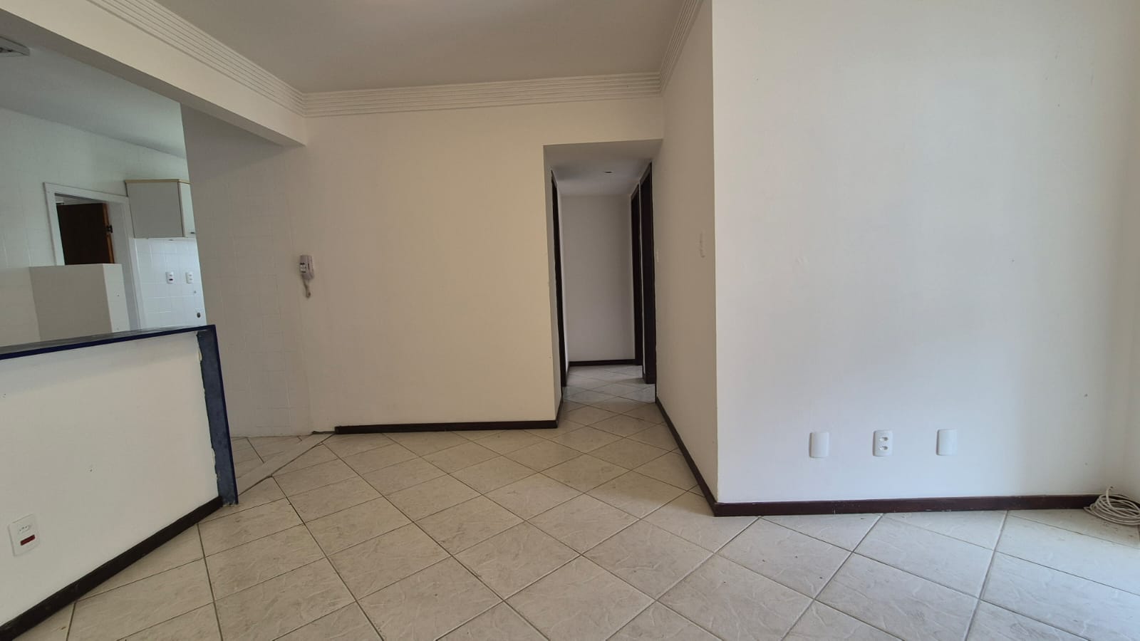 APARTAMENTO 2 QUARTOS SU&Iacute;TE VARANDA DEPEND&Ecirc;NCIA GARAGEM ELEVADOR &Agrave; VENDA NO RIO VERMELHO! Rua Macaúbas Salvador - 