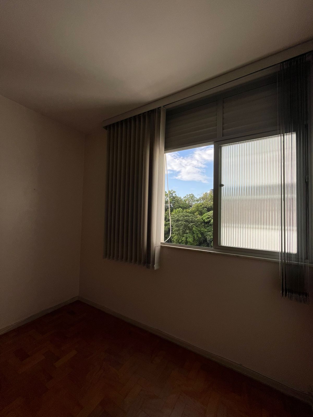 APARTAMENTO AMPLO 3 QUARTOS SU&Iacute;TE GARAGEM ELEVADOR ACADEMIA PORTARIA &Agrave; VENDA NA BARRA!! Avenida Princesa Isabel Salvador - 