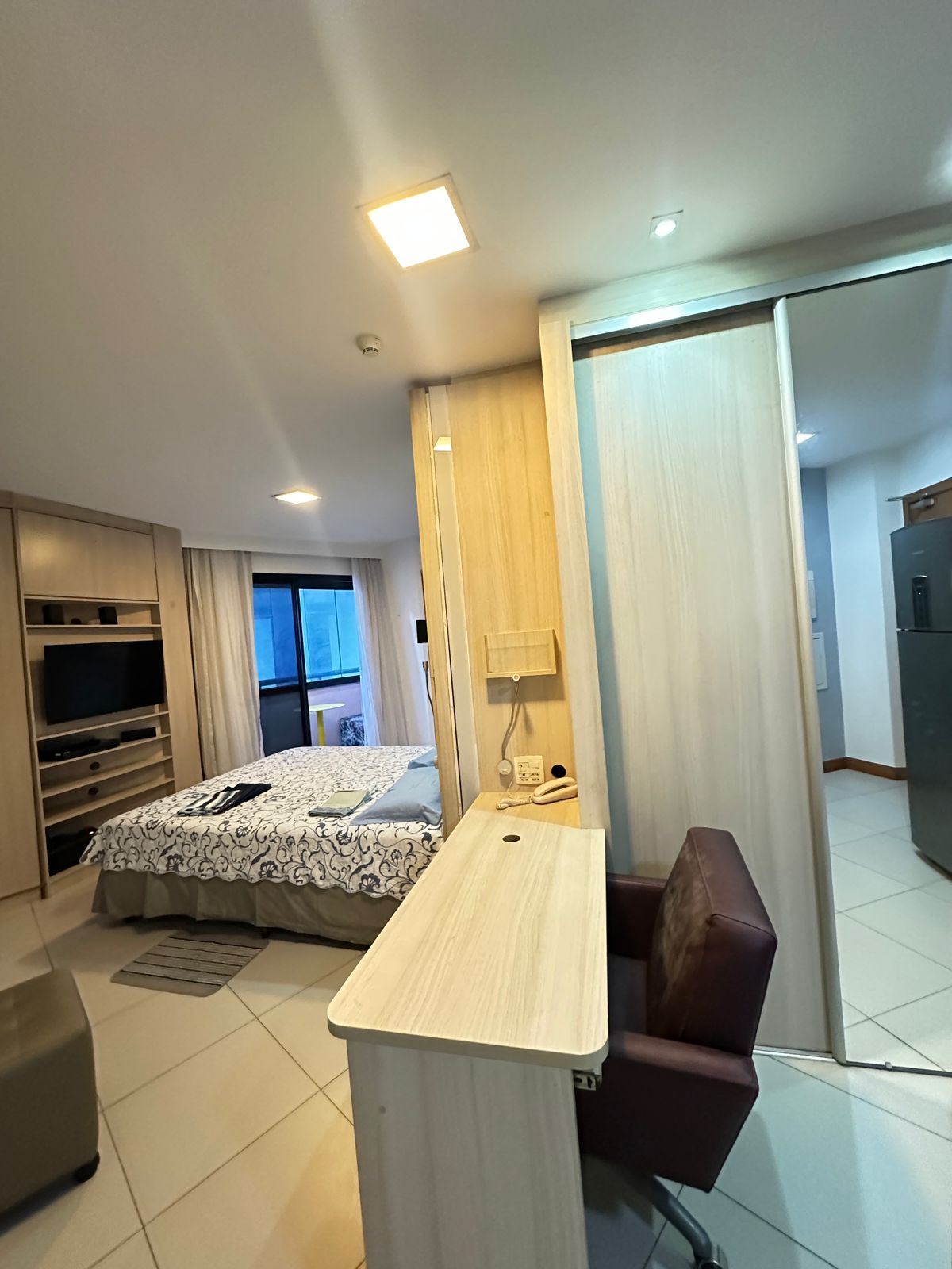 APATARMENTO STUDIO VARANDA GARAGEM PISCINA ACADEMIA &agrave; VENDA CAMINHO DAS &Aacute;RVORES PITUBA! Rua Ewerton Visco Salvador - 