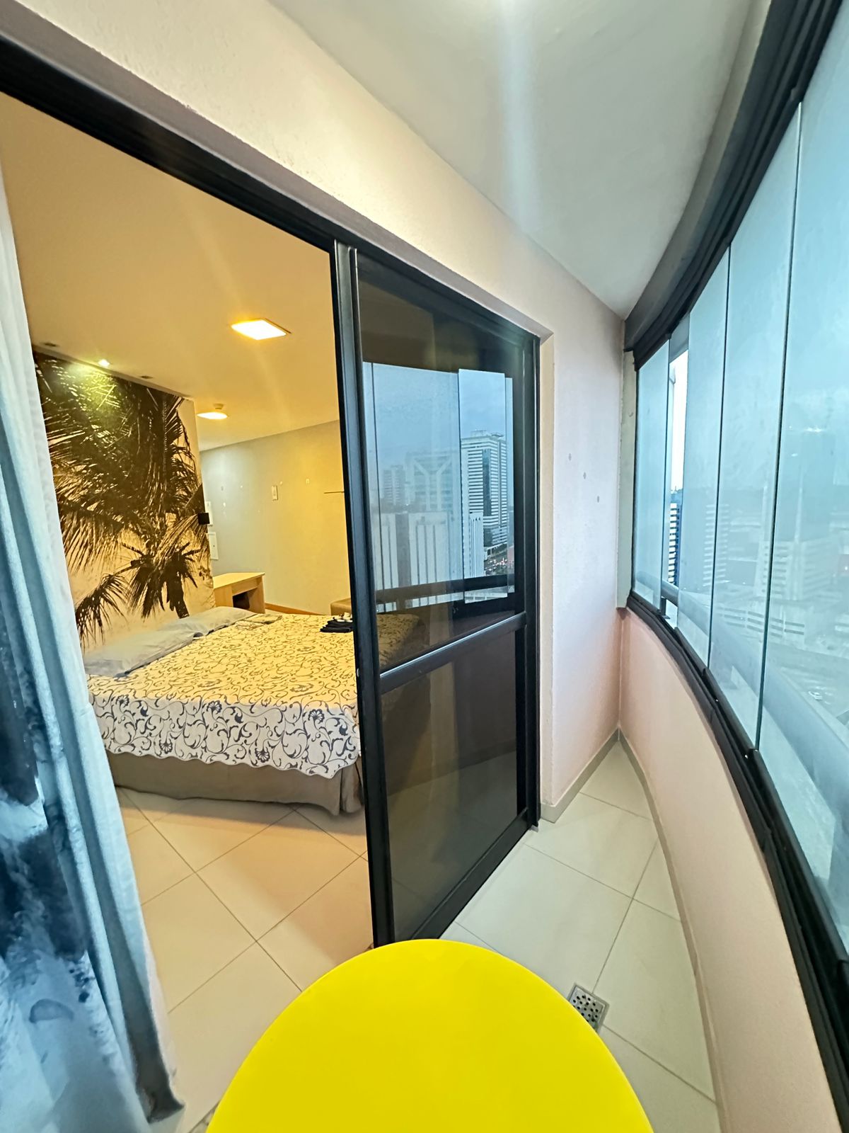 APATARMENTO STUDIO VARANDA GARAGEM PISCINA ACADEMIA &agrave; VENDA CAMINHO DAS &Aacute;RVORES PITUBA! Rua Ewerton Visco Salvador - 