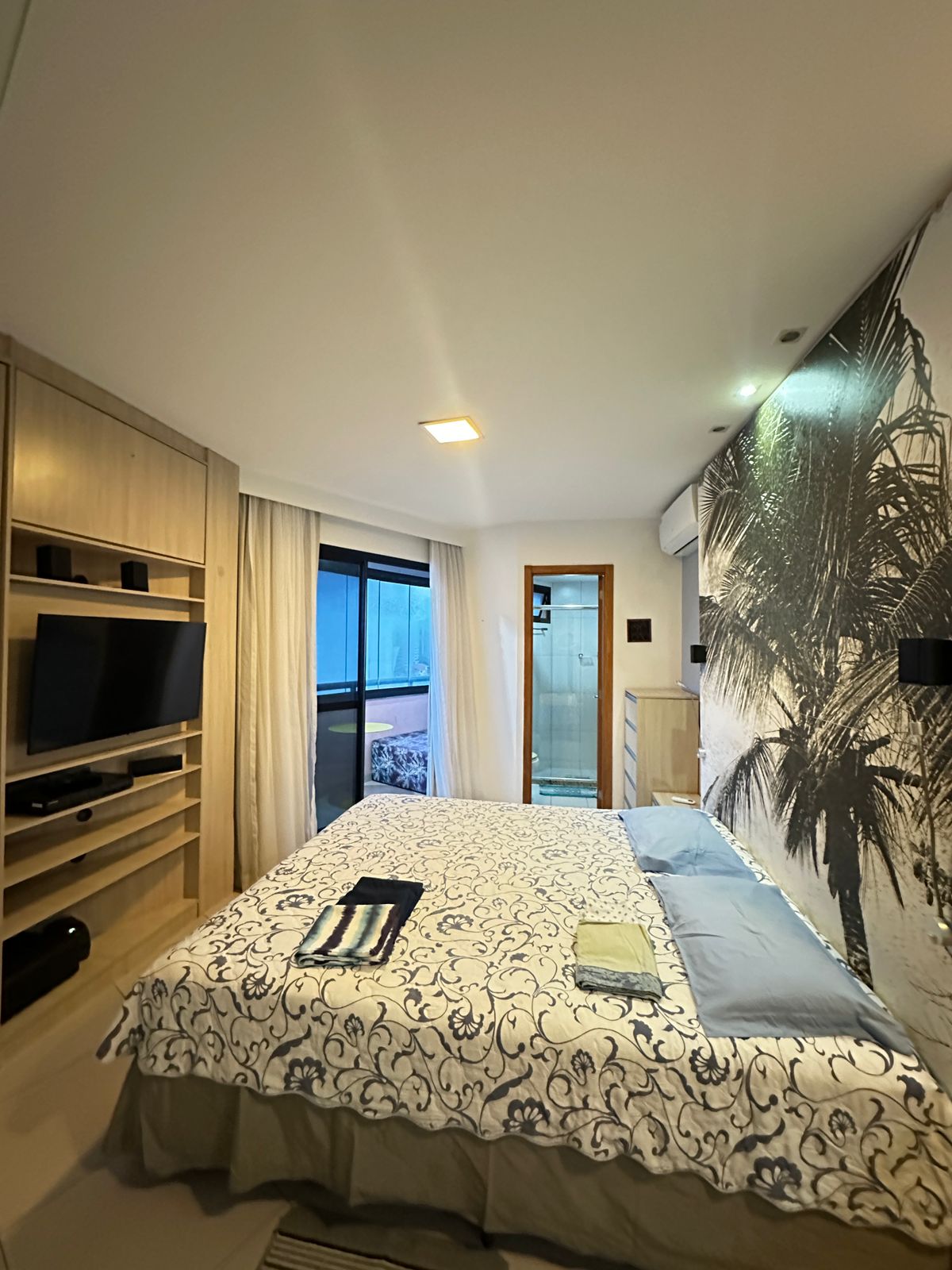 APATARMENTO STUDIO VARANDA GARAGEM PISCINA ACADEMIA &agrave; VENDA CAMINHO DAS &Aacute;RVORES PITUBA! Rua Ewerton Visco Salvador - 