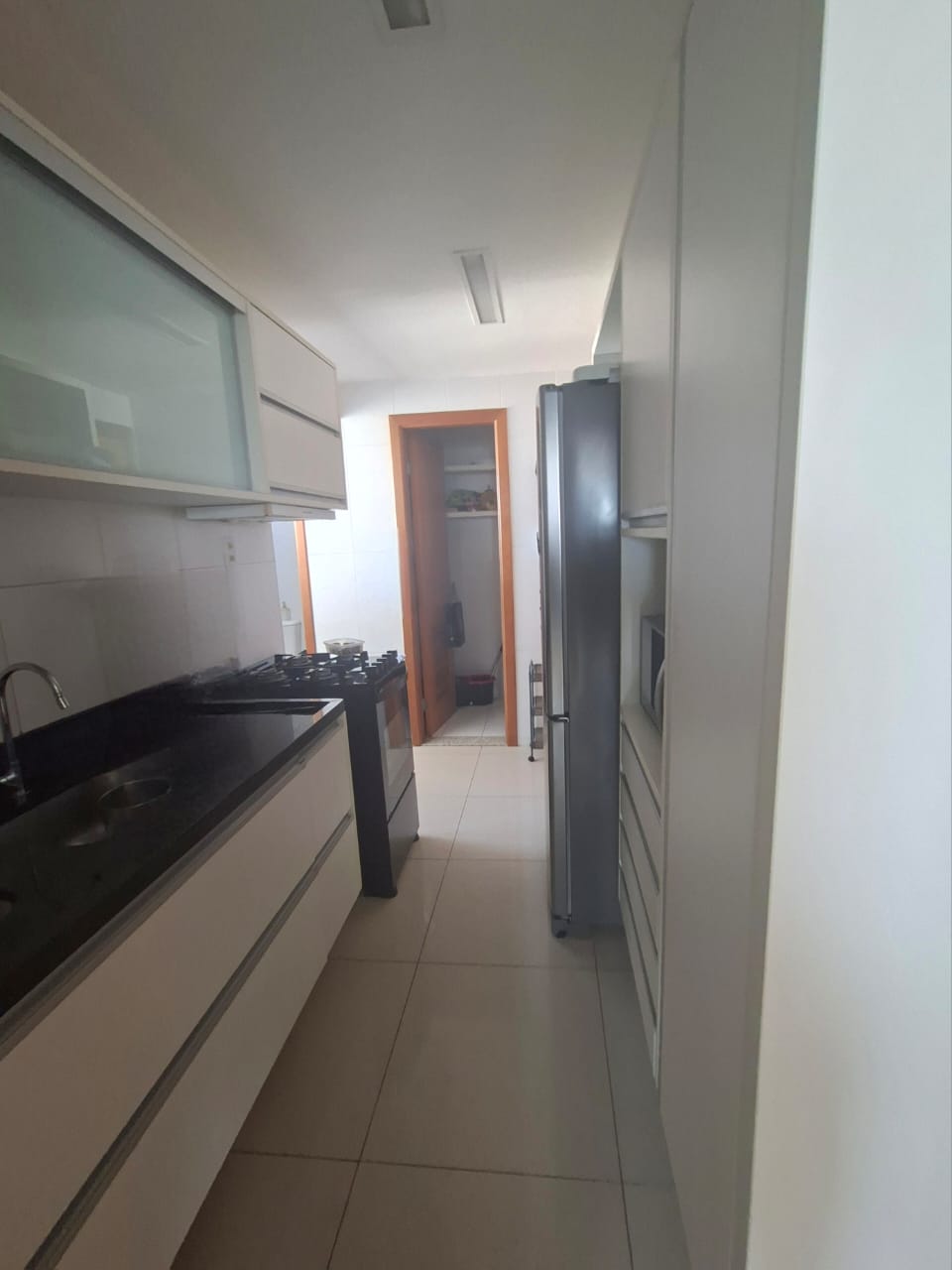 APARTAMENTO COBERTURA 4 QUARTOS 3 SU&Iacute;TES VISTA MAR VARANDA GARAGENS PISCINA VENDA PITUBA! Rua Amazonas Salvador - 