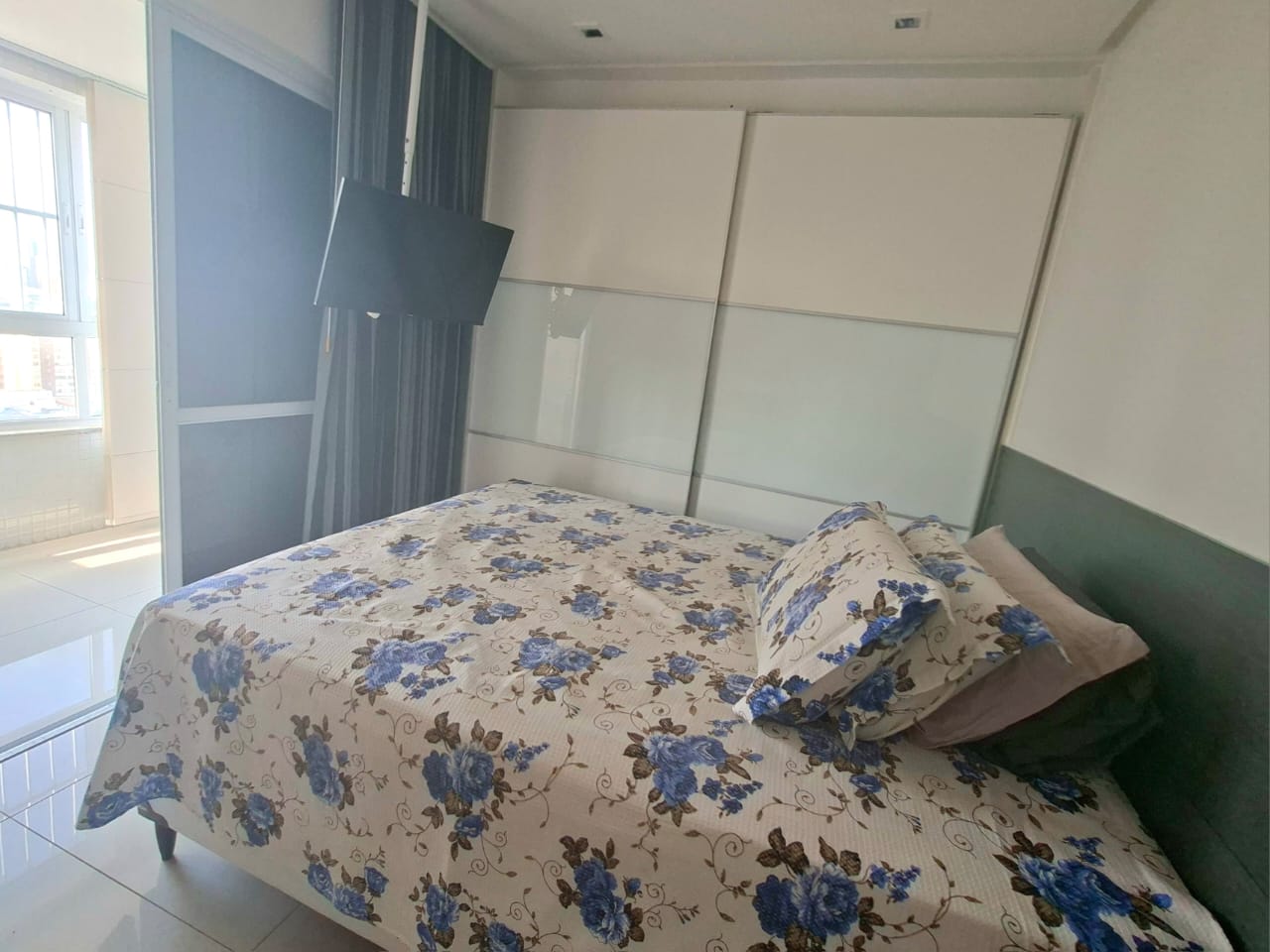APARTAMENTO COBERTURA 4 QUARTOS 3 SU&Iacute;TES VISTA MAR VARANDA GARAGENS PISCINA VENDA PITUBA! Rua Amazonas Salvador - 