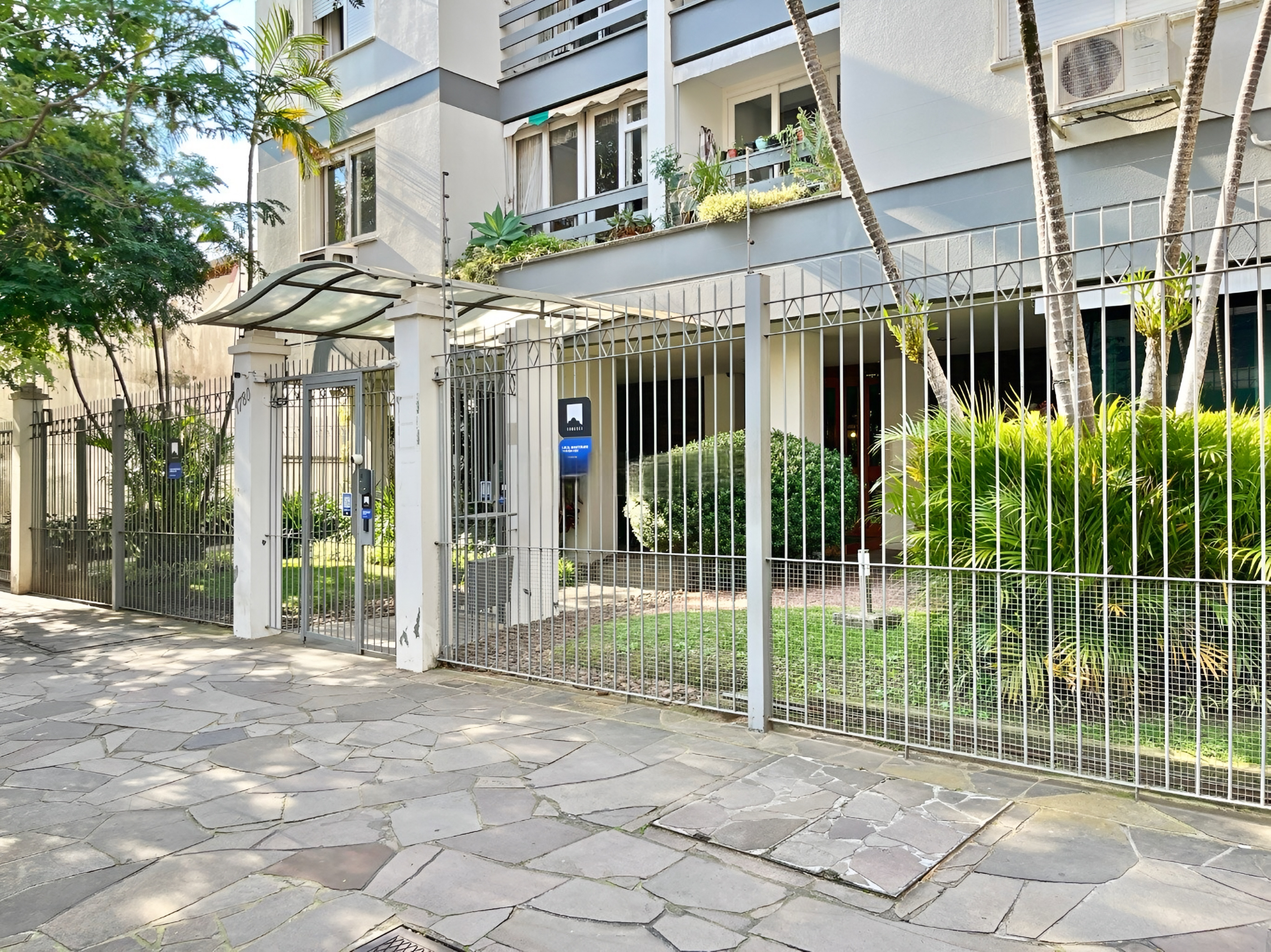 R$ 455.000 - LINDO APARTAMENTO - 42M2 - 1 DORM - SOL DA MANH&Atilde; - 1 VAGA Rua São Manoel Porto Alegre - 