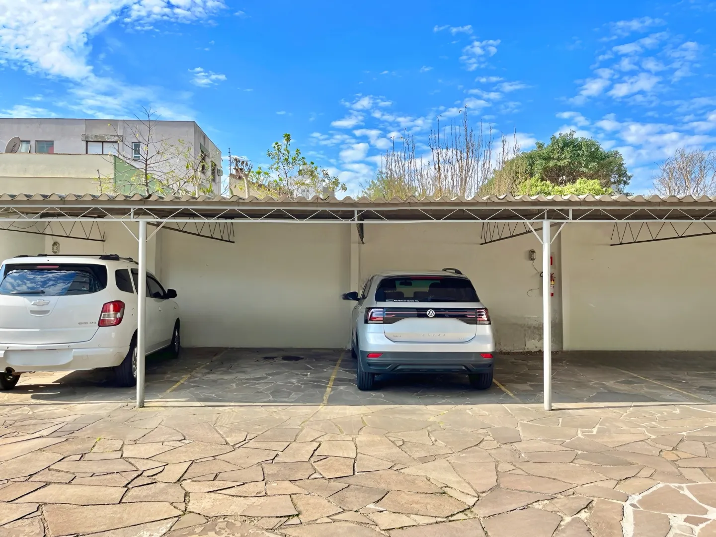R$ 440.000 - LINDO APARTAMENTO - 42M2 - 1 DORM - SOL DA MANH&Atilde; - 1 VAGA Rua São Manoel Porto Alegre - 