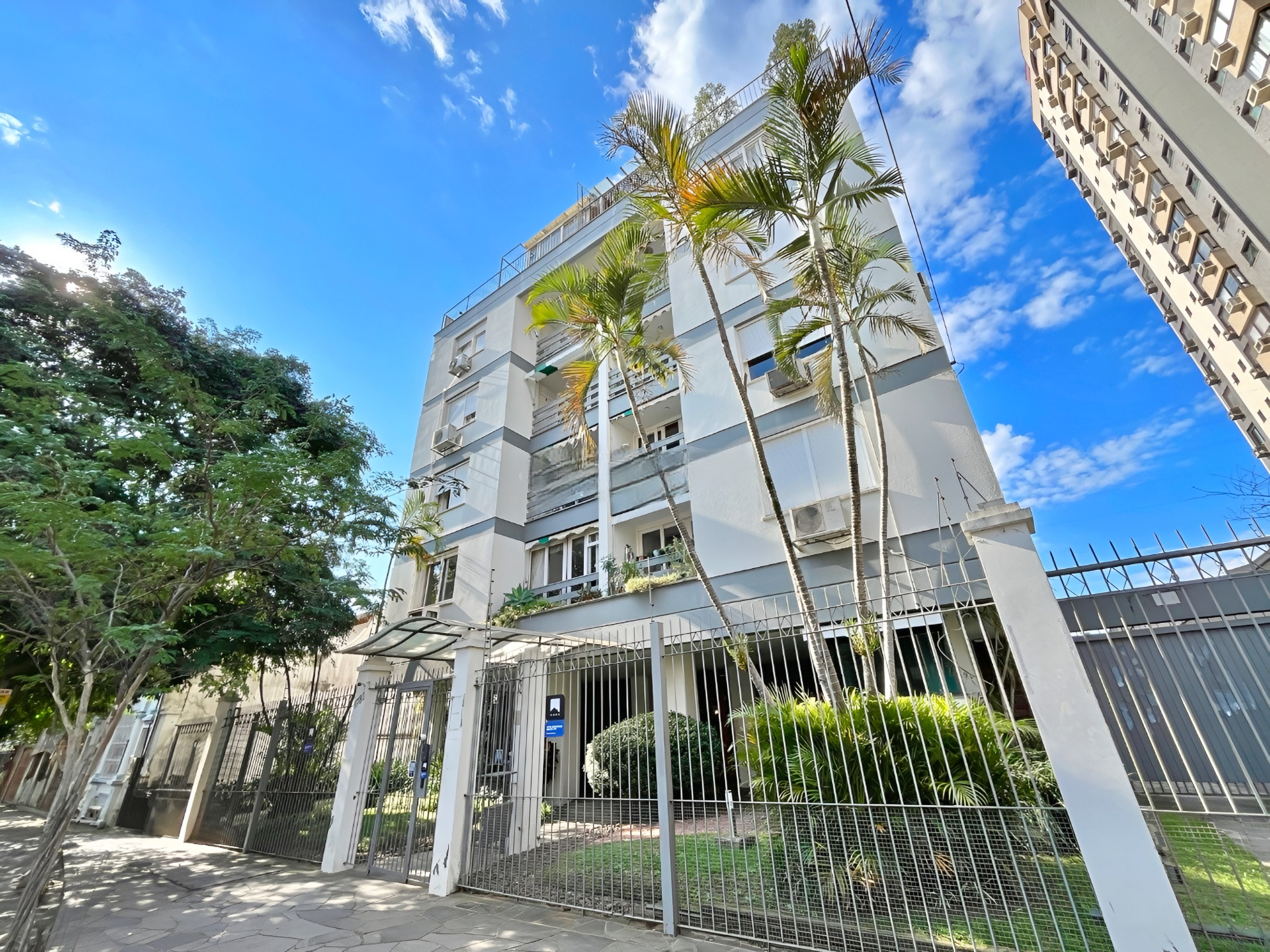 R$ 455.000 - LINDO APARTAMENTO - 42M2 - 1 DORM - SOL DA MANH&Atilde; - 1 VAGA Rua São Manoel Porto Alegre - 