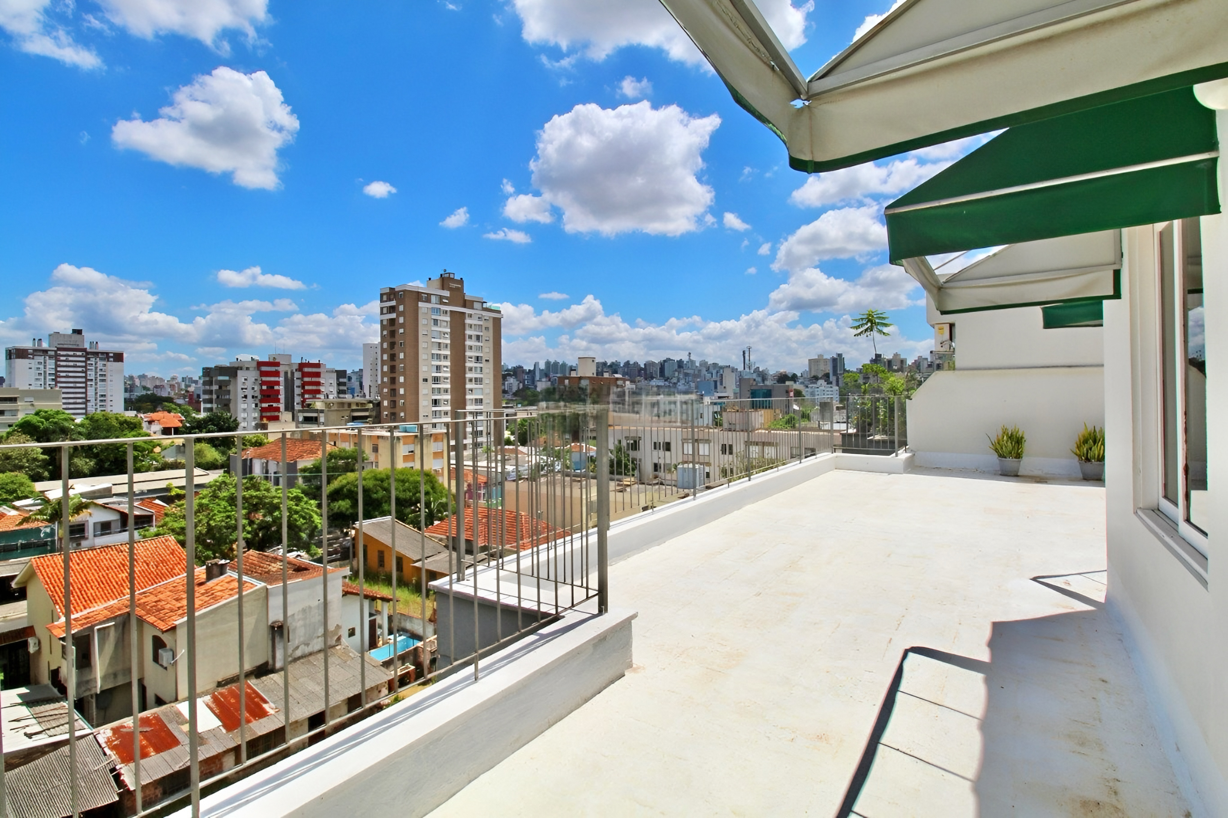 R$ 455.000 - LINDO APARTAMENTO - 42M2 - 1 DORM - SOL DA MANH&Atilde; - 1 VAGA Rua São Manoel Porto Alegre - 