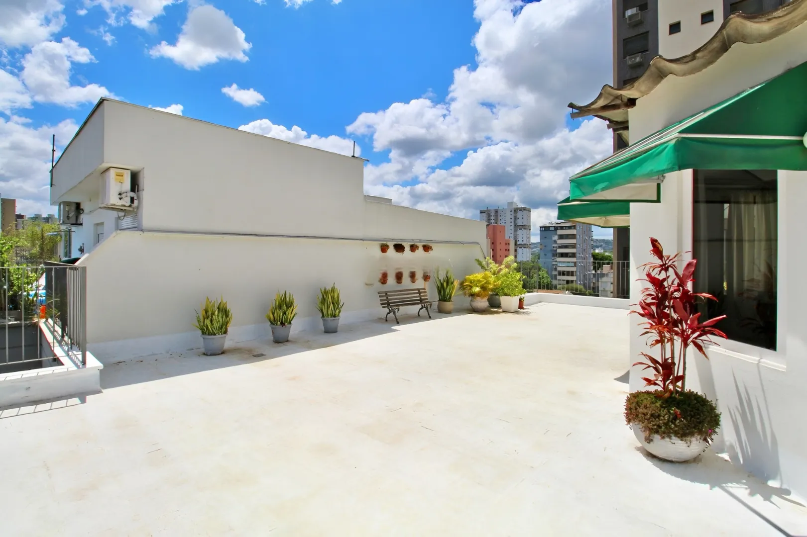 R$ 440.000 - LINDO APARTAMENTO - 42M2 - 1 DORM - SOL DA MANH&Atilde; - 1 VAGA Rua São Manoel Porto Alegre - 
