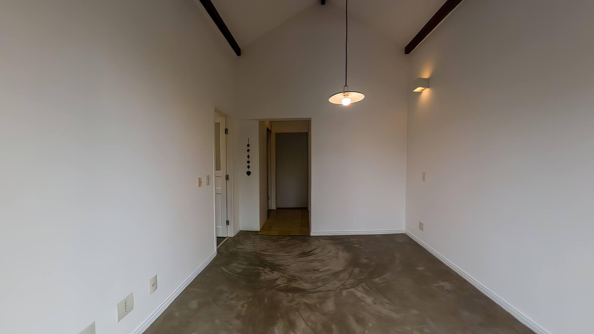 VENDE-SE LINDA CASA RUA SEM SA&Iacute;DA - 110M2 - RUA SEM SA&Iacute;DA!!! Rua Guiné São Paulo - 