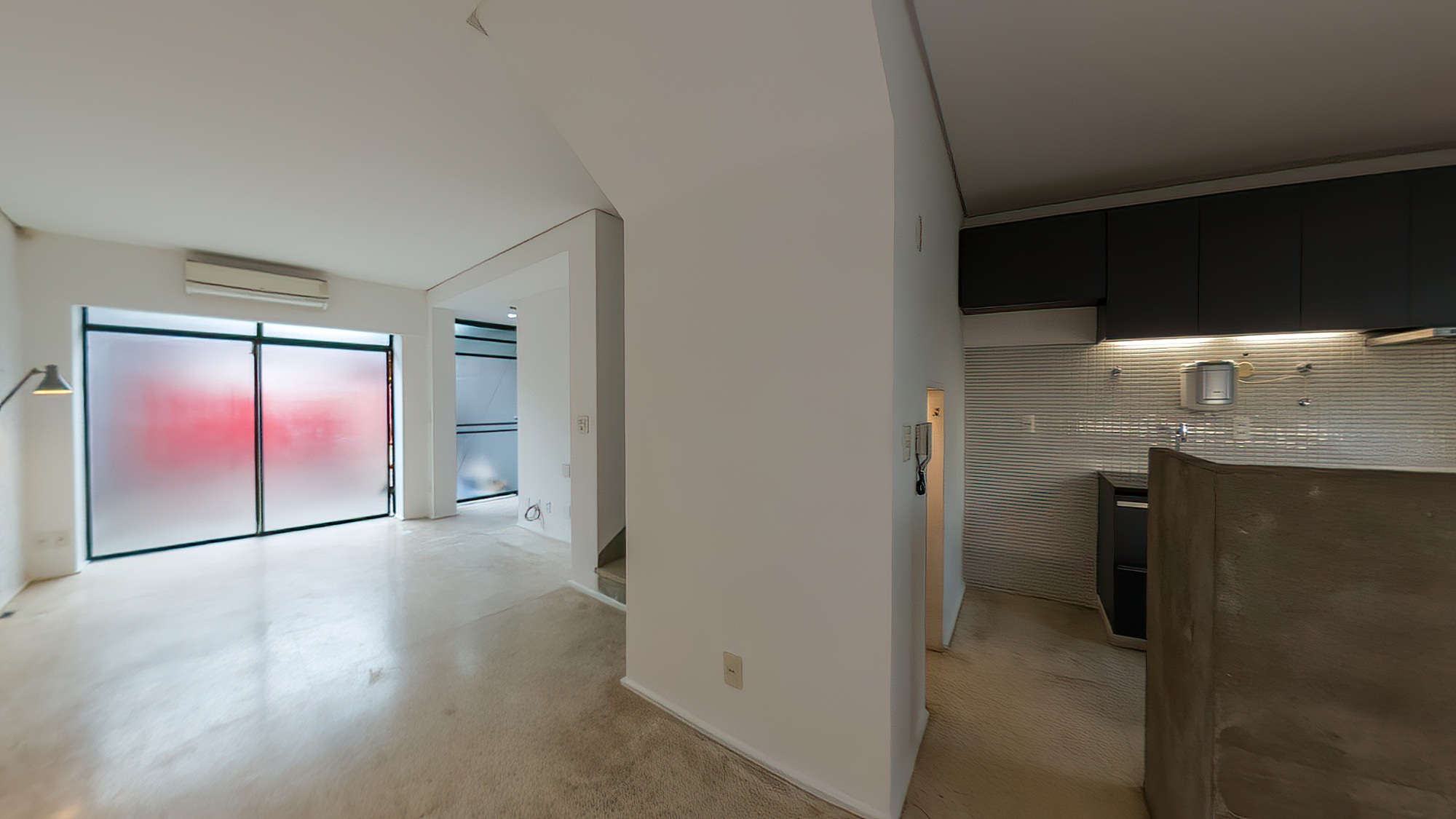 VENDE-SE LINDA CASA RUA SEM SA&Iacute;DA - 110M2 - RUA SEM SA&Iacute;DA!!! Rua Guiné São Paulo - 