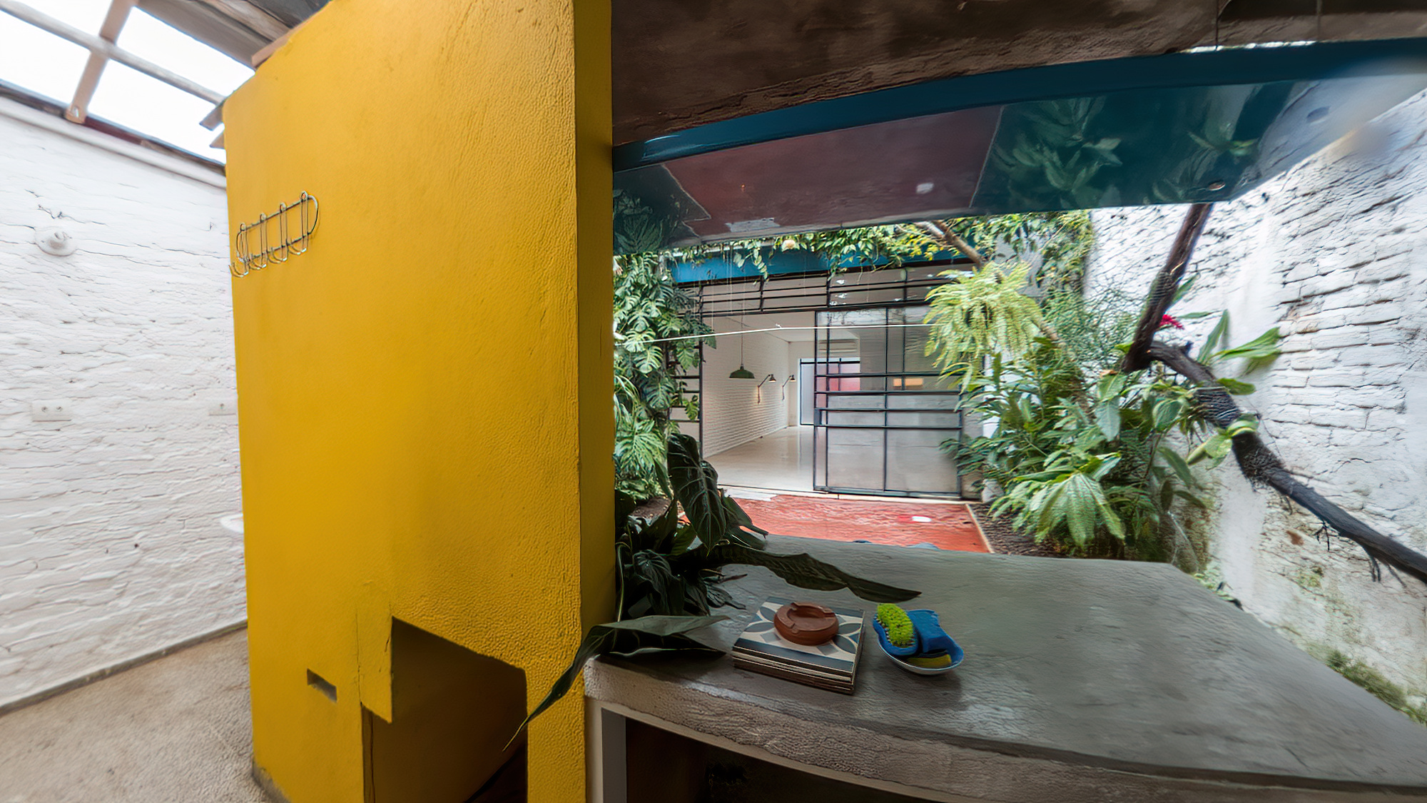 VENDE-SE LINDA CASA RUA SEM SA&Iacute;DA - 110M2 - RUA SEM SA&Iacute;DA!!! Rua Guiné São Paulo - 