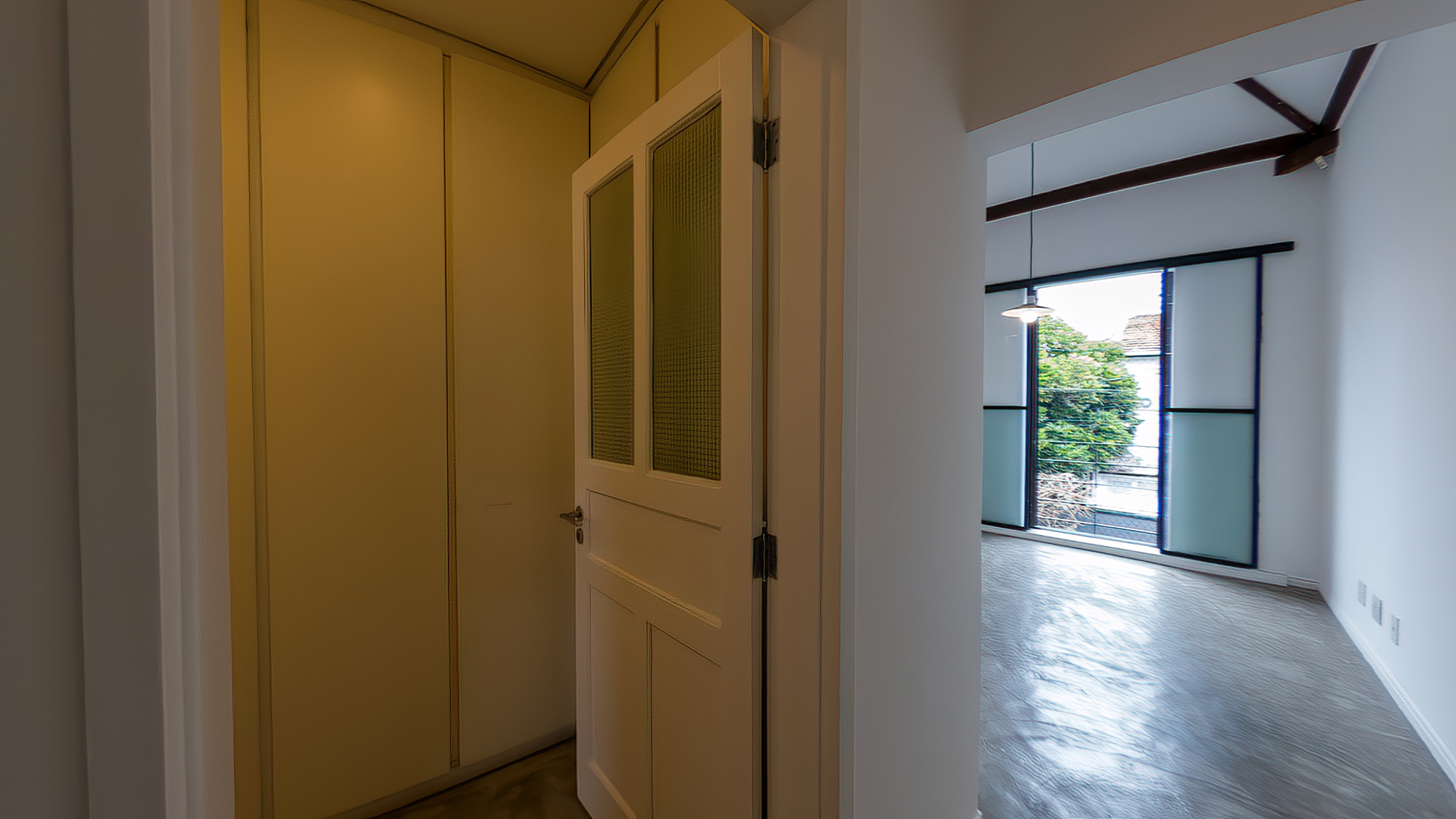 VENDE-SE LINDA CASA RUA SEM SA&Iacute;DA - 110M2 - RUA SEM SA&Iacute;DA!!! Rua Guiné São Paulo - 