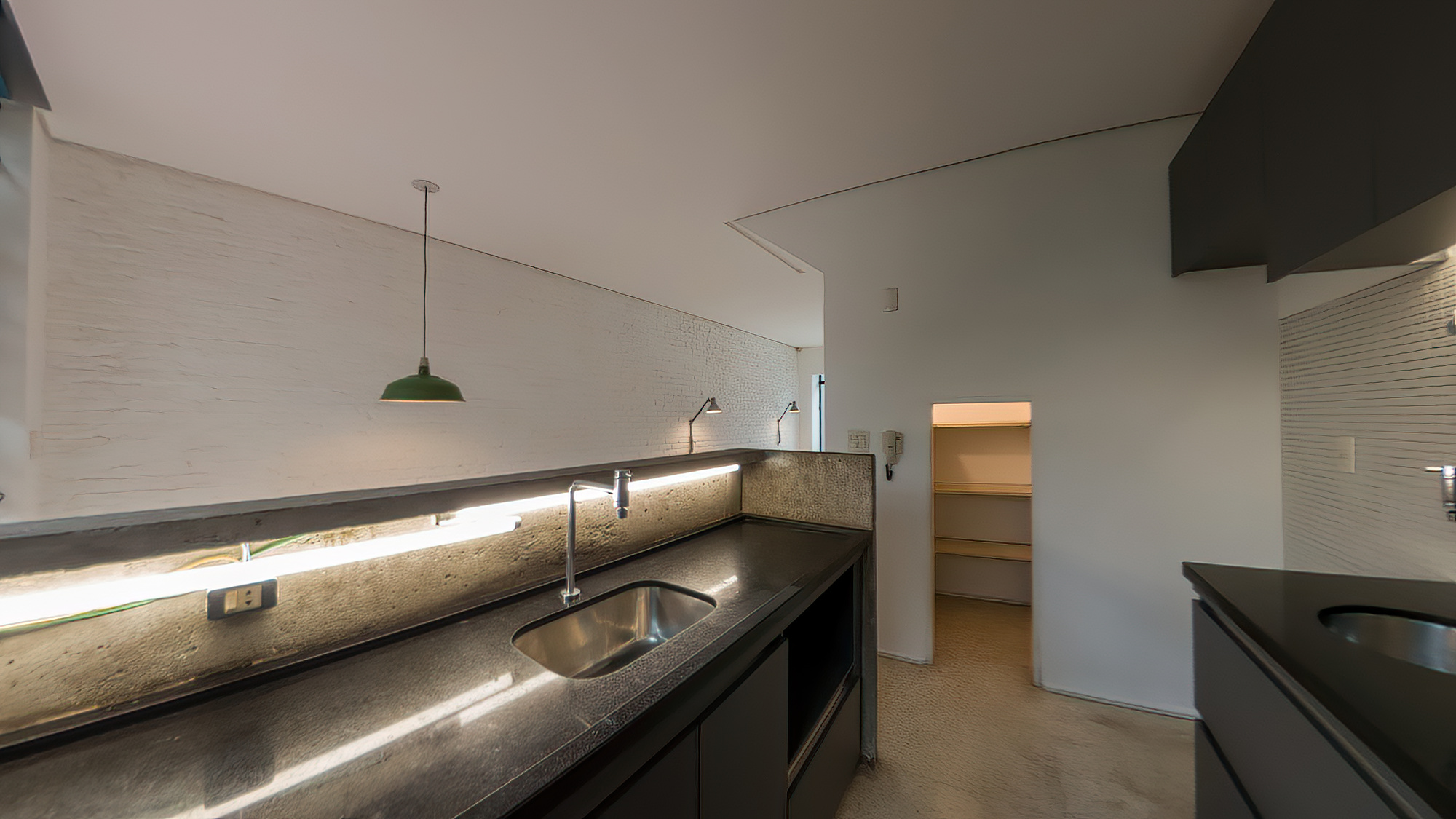 VENDE-SE LINDA CASA RUA SEM SA&Iacute;DA - 110M2 - RUA SEM SA&Iacute;DA!!! Rua Guiné São Paulo - 