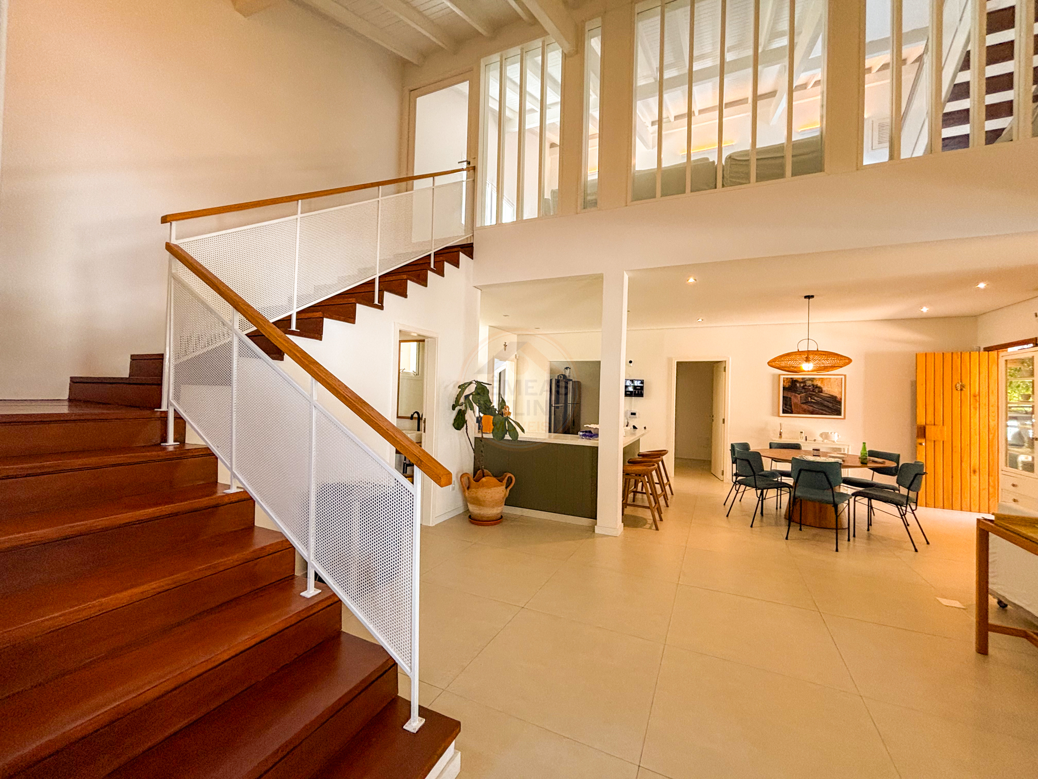 Casa exclusiva em juquehy com 5 su&iacute;tes, &aacute;rea gourmet completa e casa de caseiro - VENDA Rua Argemiro Amâncio dos Santos São Sebastião - 