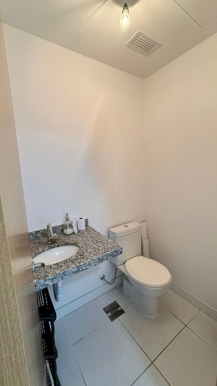 R$ 330.000 - MEDPLEX EIXO NORTE - EXCELENTE SALA COMERCIAL - 33M2 - ANDAR ALTO - VISTA Avenida Assis Brasil Porto Alegre - 