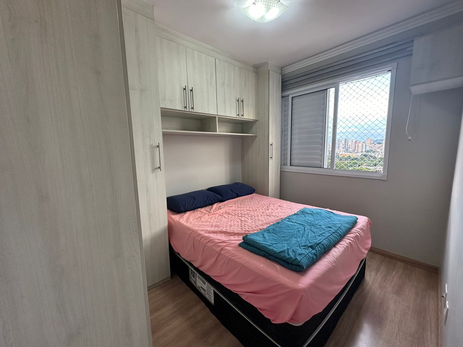 ALUGA-SE APT, 32m&sup2;, MOBILIADO - ANDAR ALTO / PORCELANATO / M&Oacute;VEIS PLANEJADOS / GARAGEM Rua Torres da Barra São Paulo - 