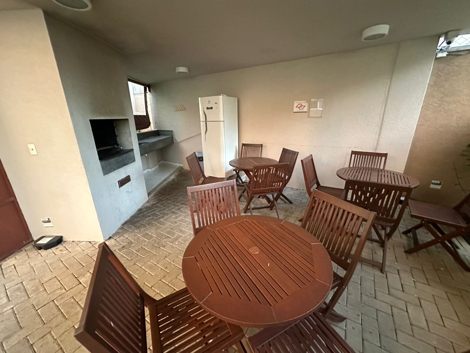 ALUGA-SE APT, 32m&sup2;, MOBILIADO - ANDAR ALTO / PORCELANATO / M&Oacute;VEIS PLANEJADOS / GARAGEM Rua Torres da Barra São Paulo - 