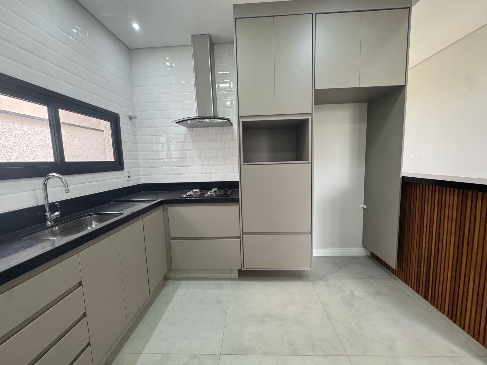 Casa T&eacute;rrea &agrave; Venda em Paul&iacute;nia &ndash; Moderna, Sustent&aacute;vel e Pronta para Morar Venida Luís Greco Paulínia - 