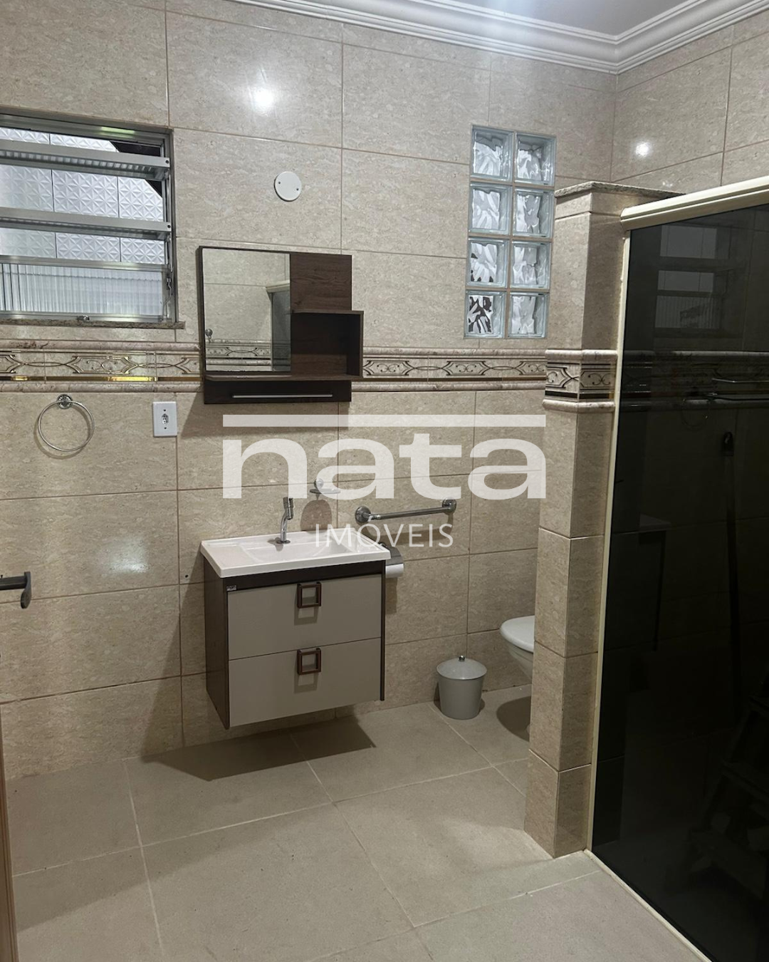 Casa | 3 quartos | 25 de Agosto | 115 m&sup2; Rua Mariz e Barros Duque de Caxias - 