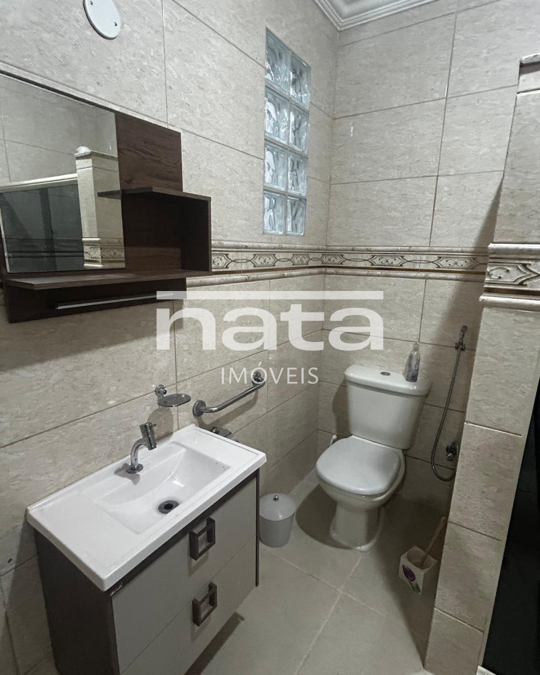 Casa | 3 quartos | 25 de Agosto | 115 m&sup2; Rua Mariz e Barros Duque de Caxias - 