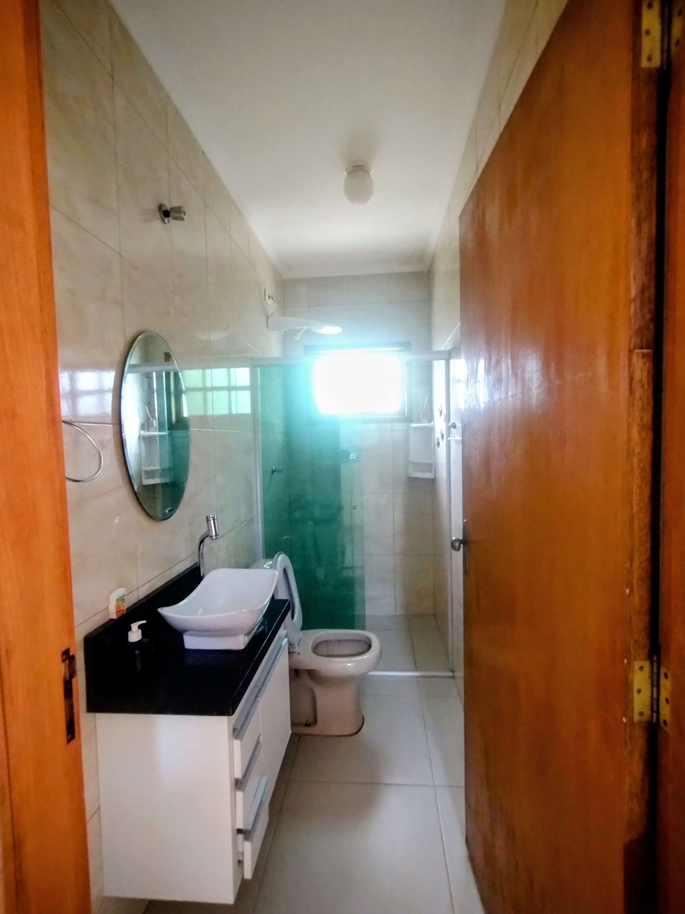 &Oacute;timo sobrado &agrave; venda no Para&iacute;so de Igarat&aacute;  Igaratá - 