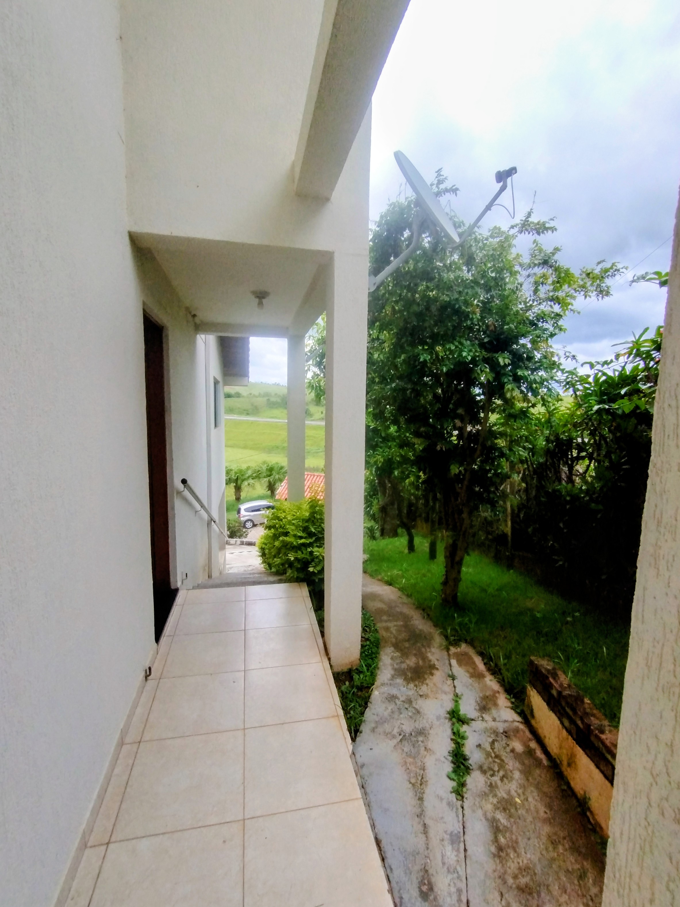 &Oacute;timo sobrado &agrave; venda no Para&iacute;so de Igarat&aacute;  Igaratá - 