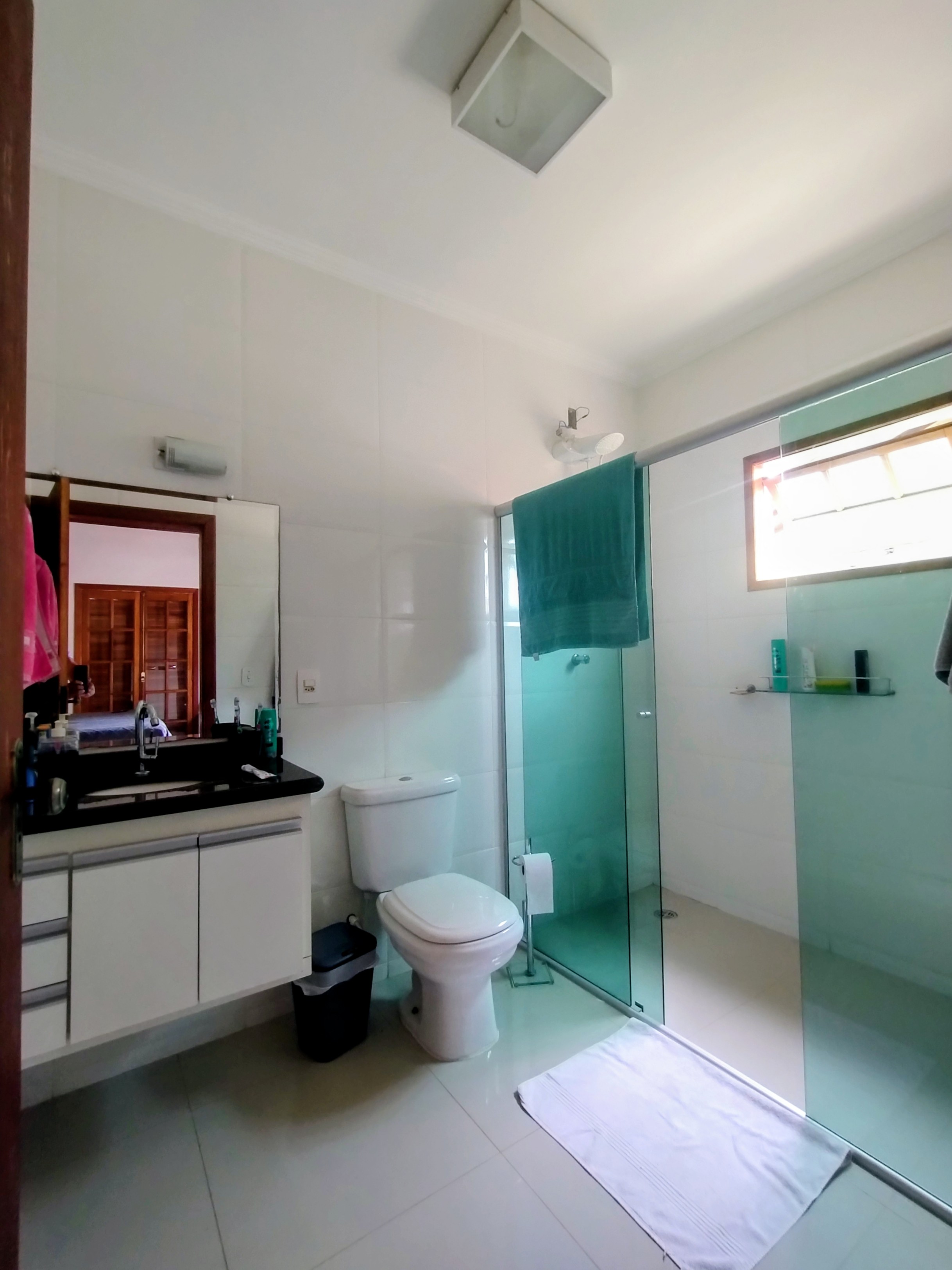 &Oacute;timo sobrado &agrave; venda no Para&iacute;so de Igarat&aacute;  Igaratá - 