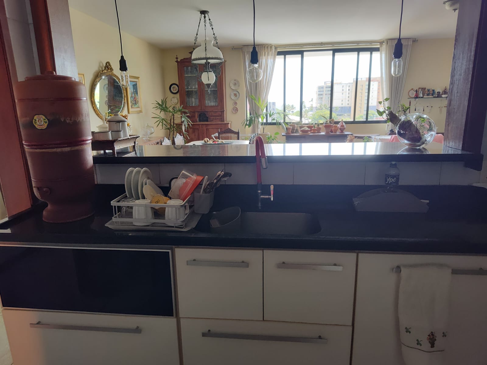 APARTAMENTO 3 QUARTOS 2 SU&Iacute;TES GABINETE GARAGEM T&Eacute;RREO &Agrave; VENDA NO RIO VERMELHO Rua Rodrigo Argollo Salvador - 