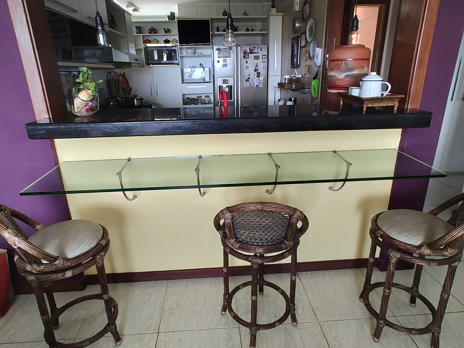 APARTAMENTO 3 QUARTOS 2 SU&Iacute;TES GABINETE GARAGEM T&Eacute;RREO &Agrave; VENDA NO RIO VERMELHO Rua Rodrigo Argollo Salvador - 